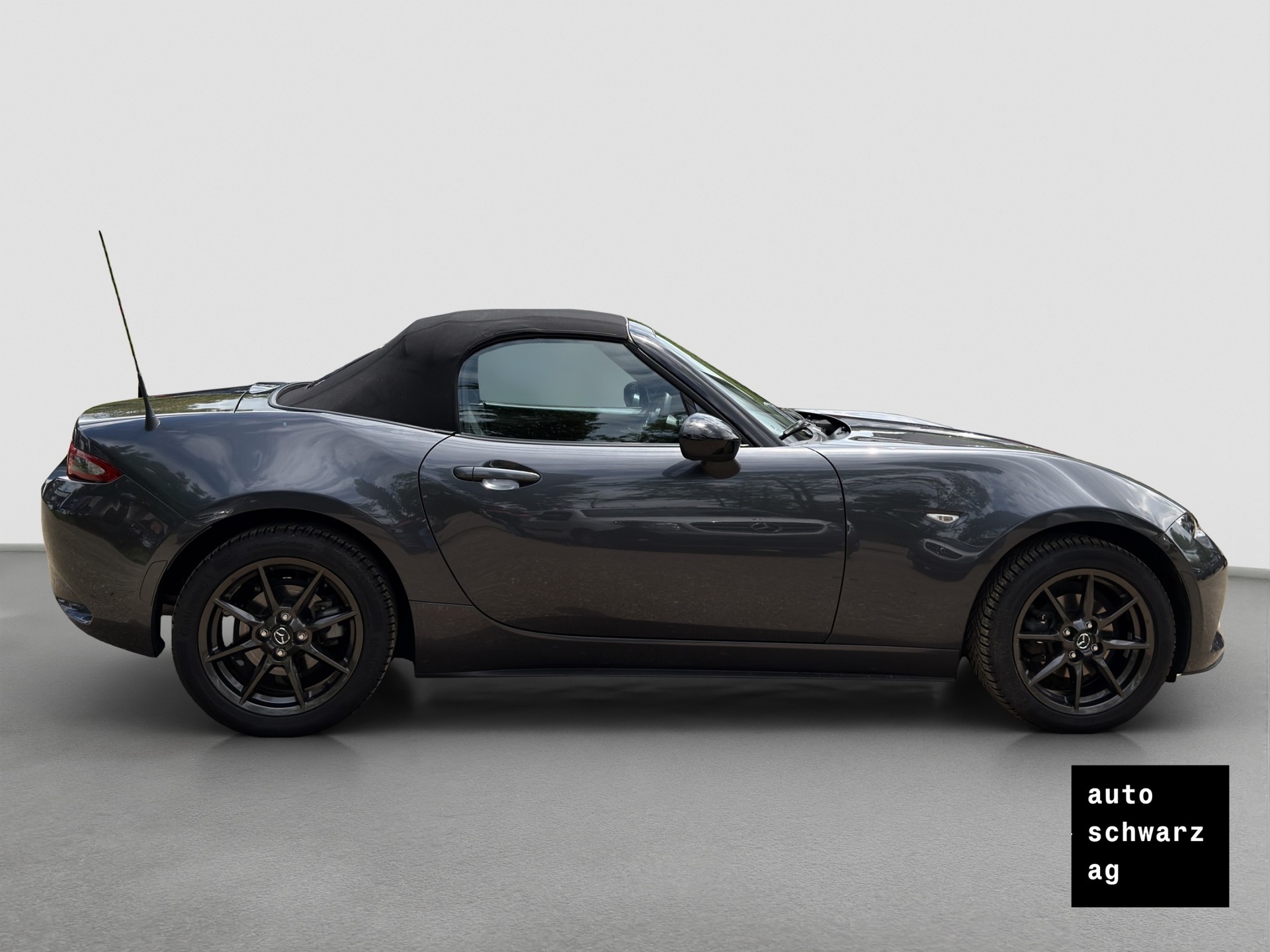 MAZDA MX-5 SKYACTIV-G 131 Revolution-image-12