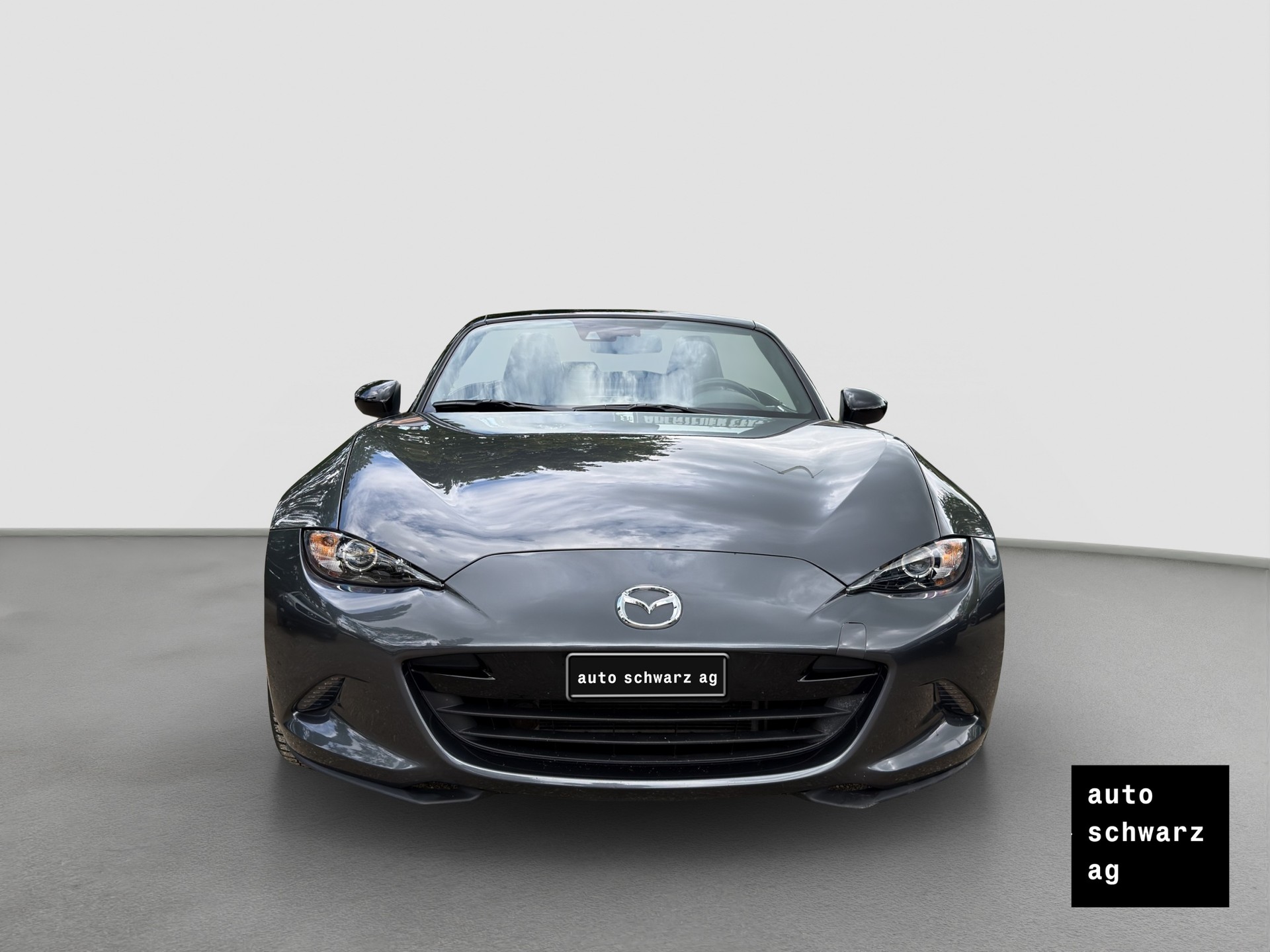 MAZDA MX-5 SKYACTIV-G 131 Revolution-showroom-element-1