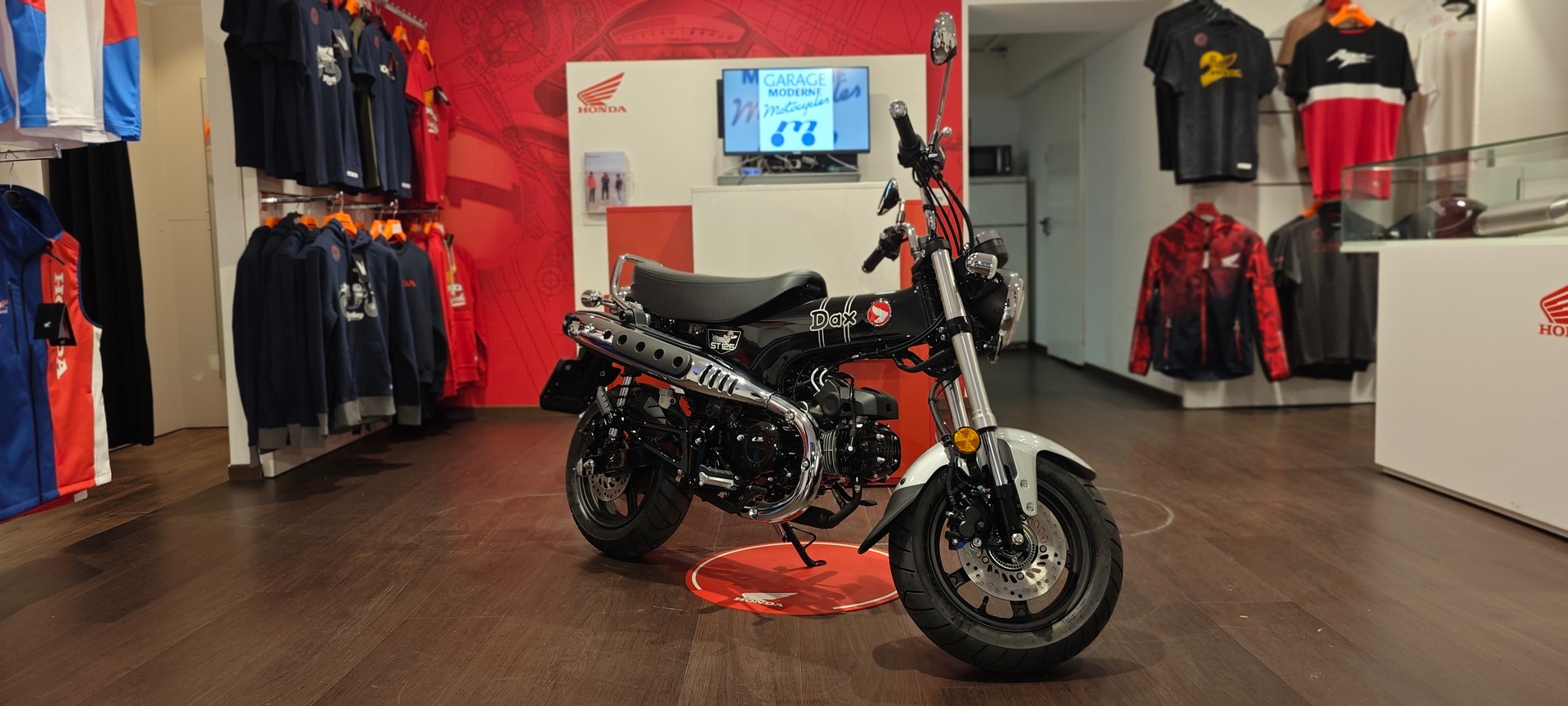 HONDA St 125 Dax-image-0