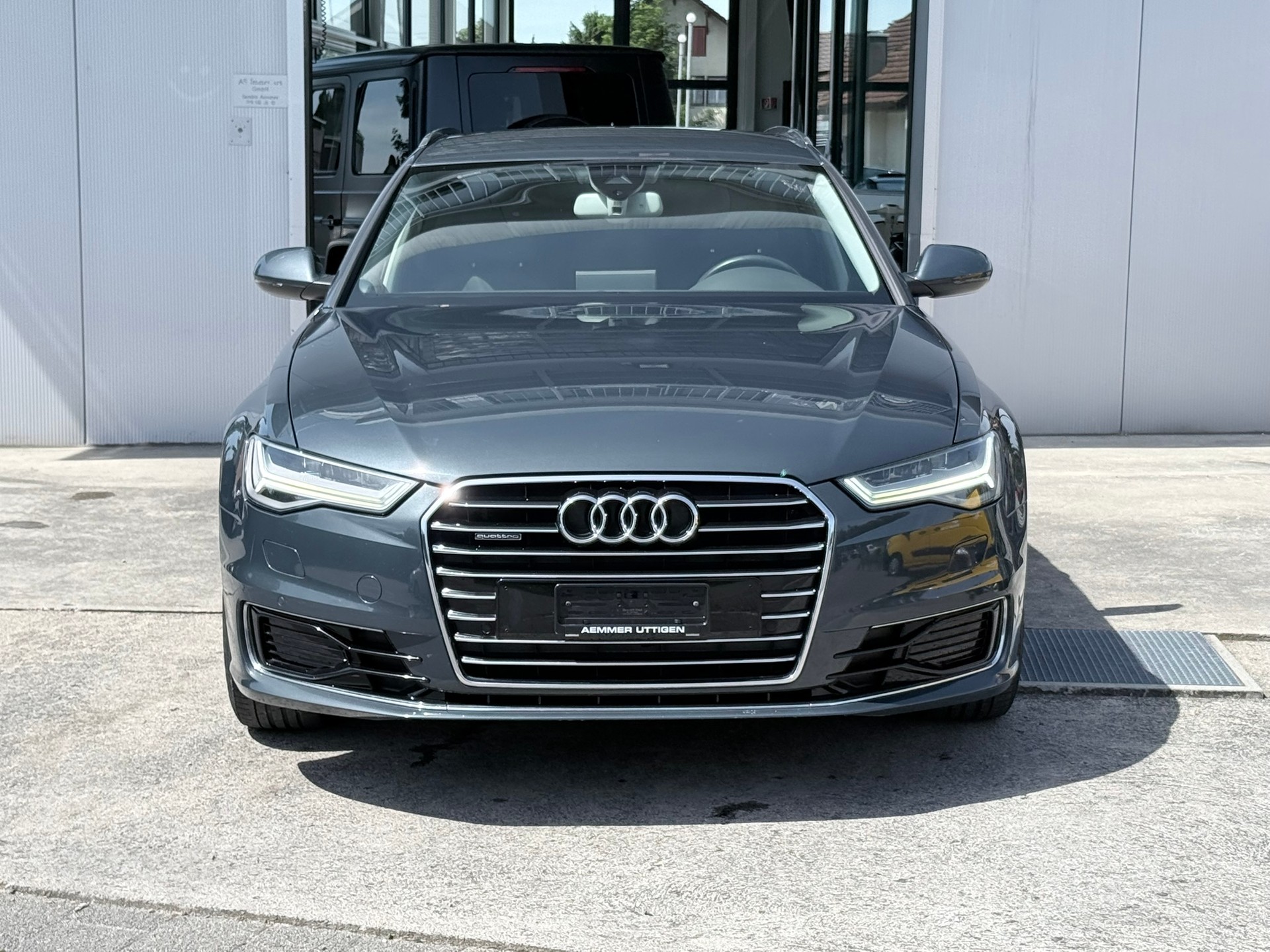 AUDI A6 Avant 2.0 TDI quattro S-tronic-image-1