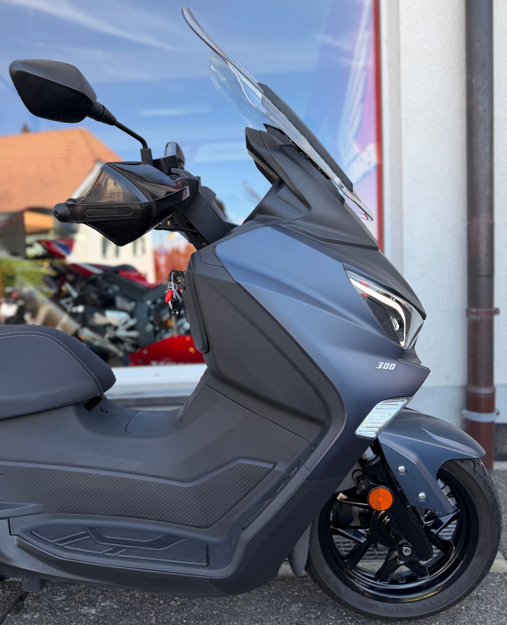 SYM Joymax-Z 300-image-4