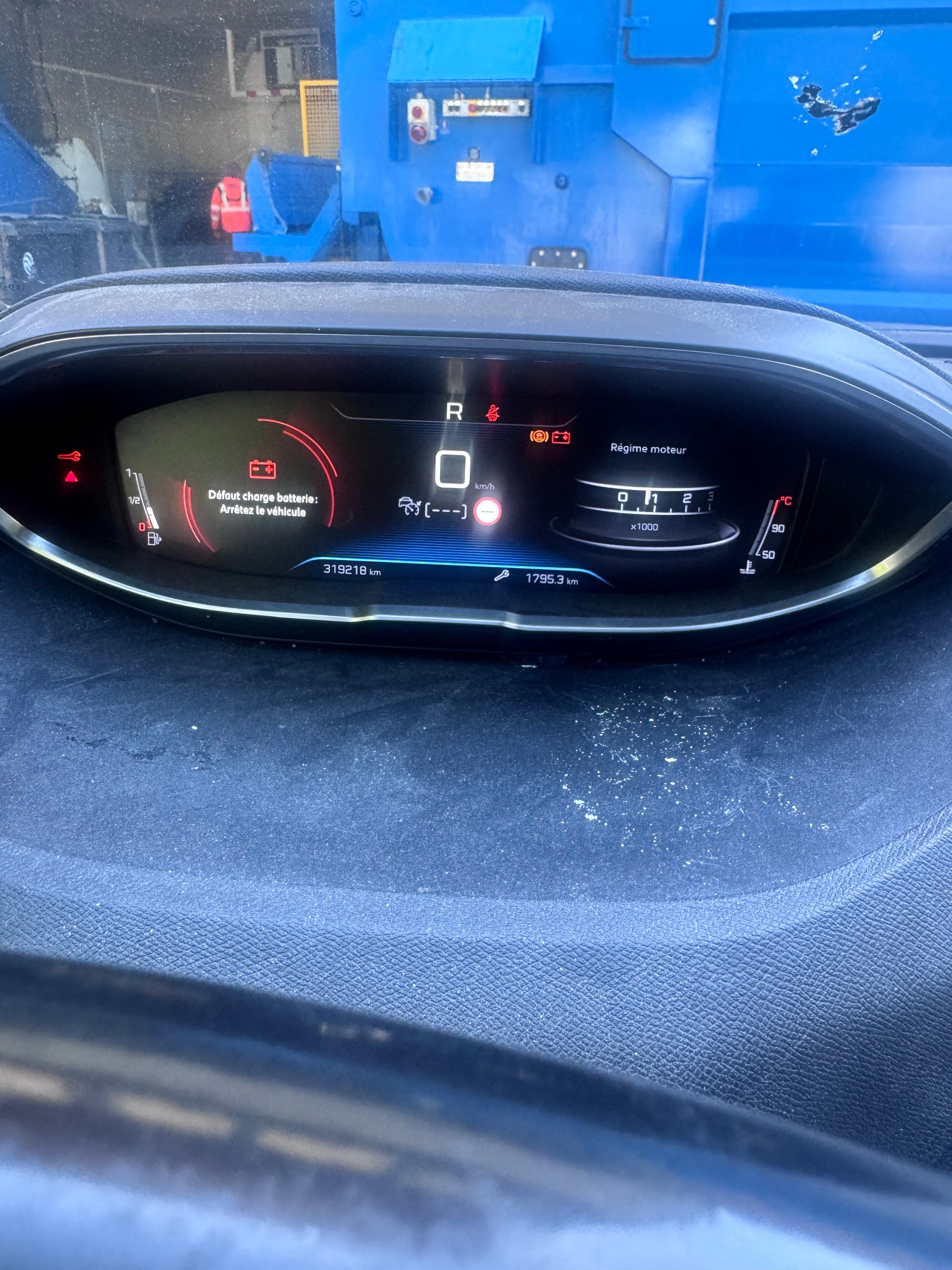 PEUGEOT 5008 1.6 THP GT Line EAT-image-10