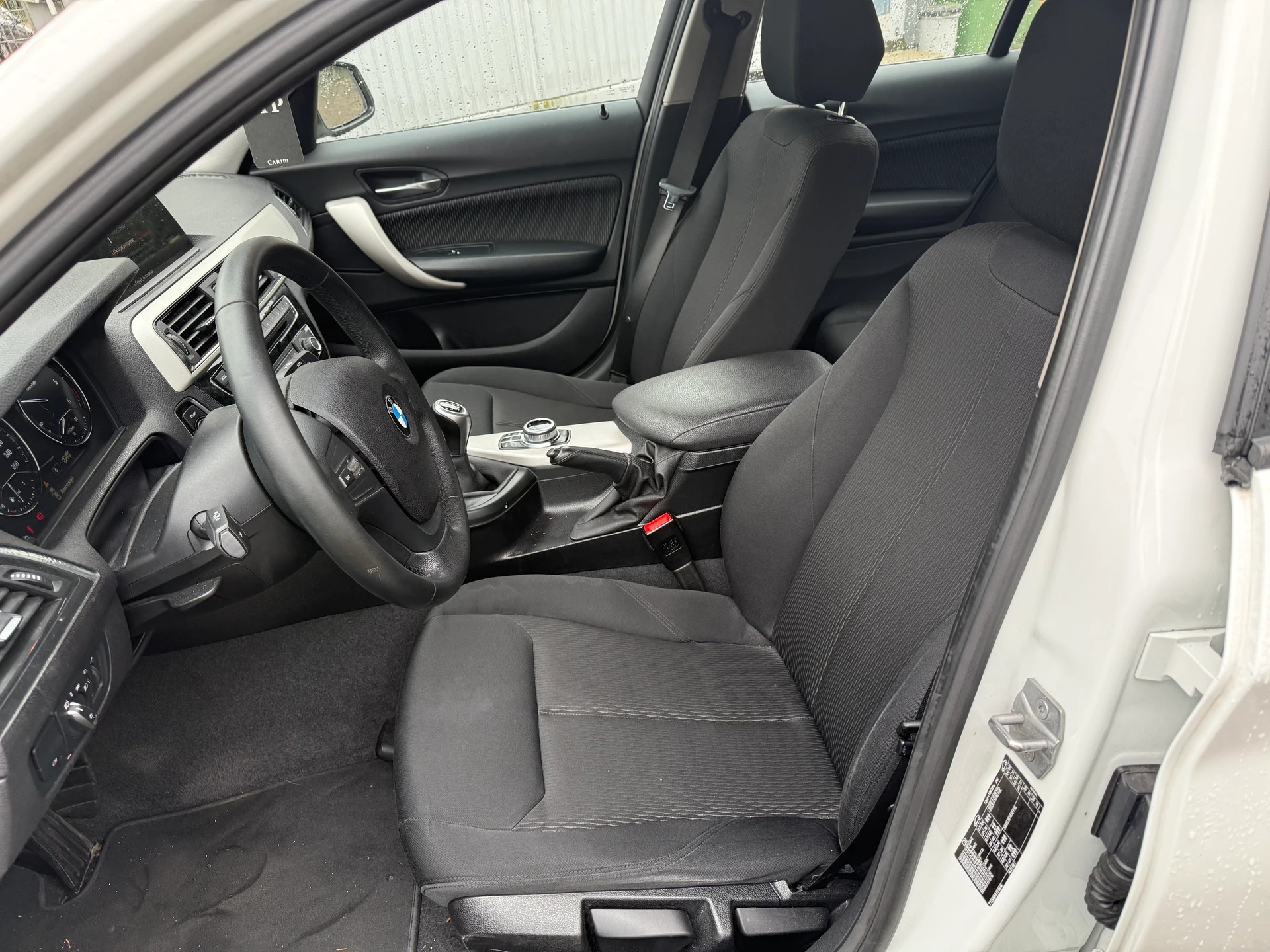 BMW 114d Business-image-10