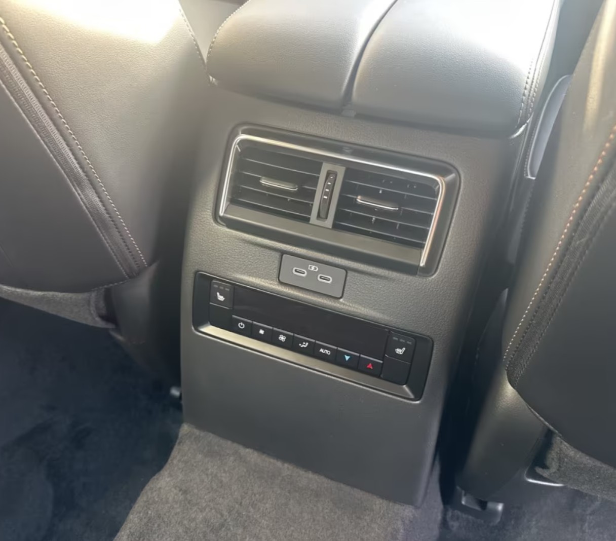 MAZDA CX-80 e-Skyactiv PHEV 327 AWD Homura-image-10
