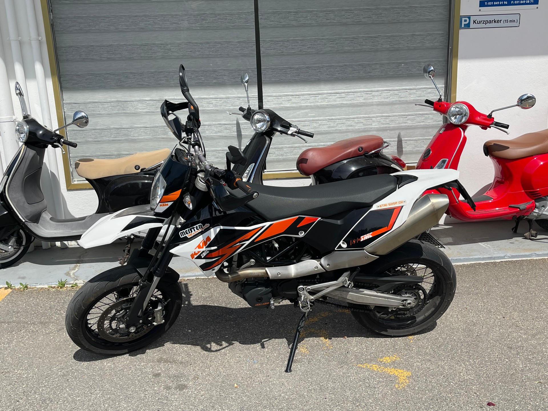 KTM 690 SMC R-image-3