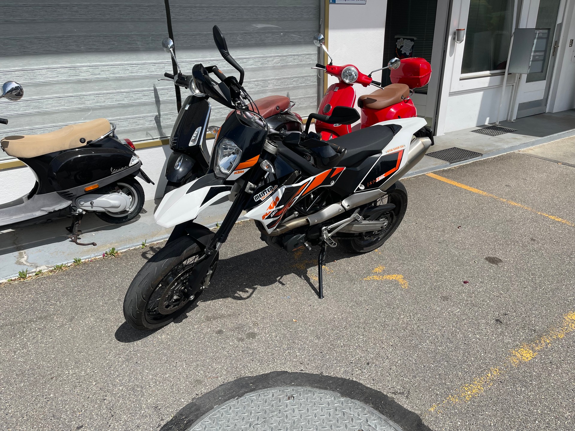 KTM 690 SMC R