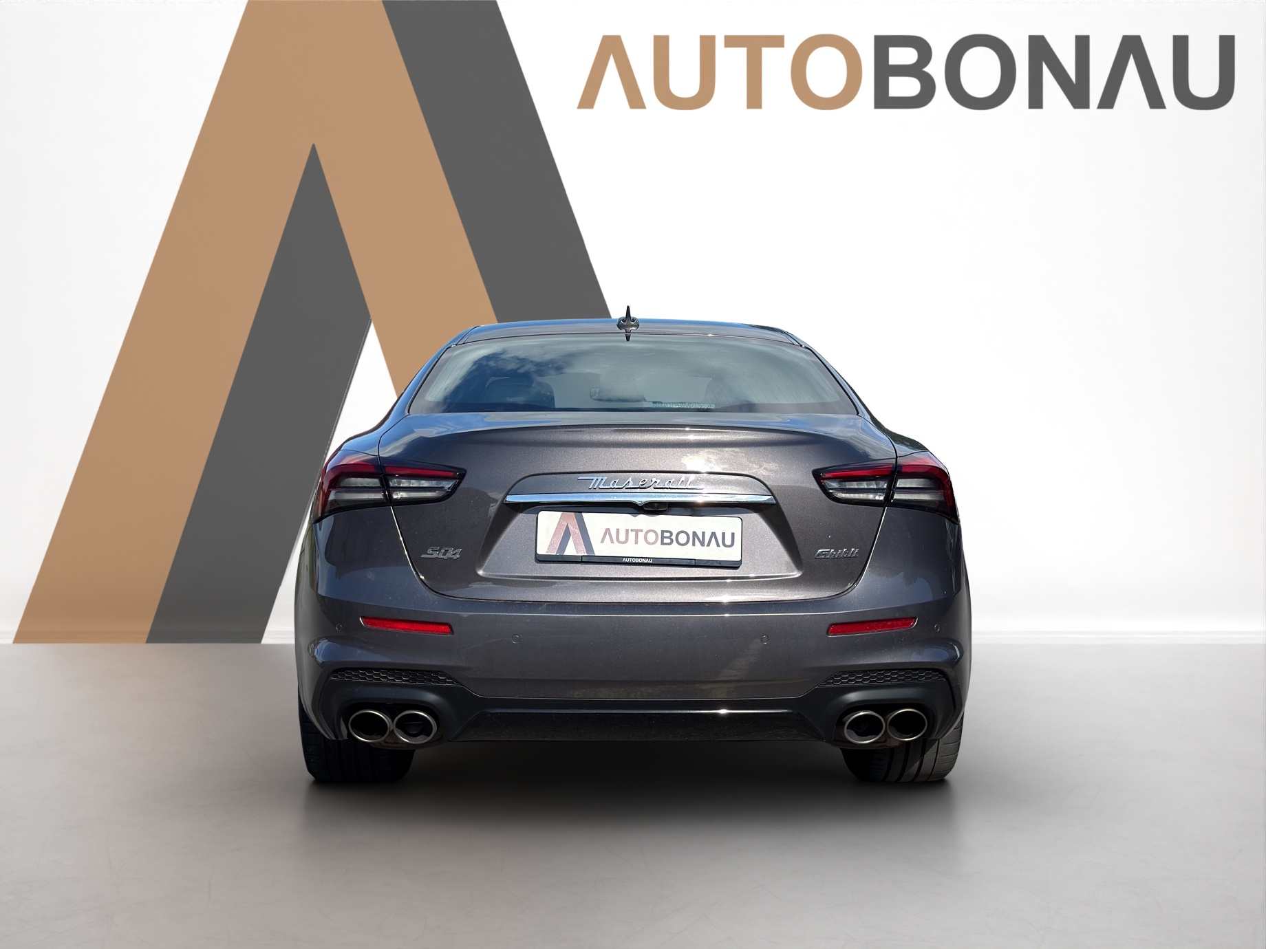 MASERATI Ghibli 3.0 V6 S GranSport Premium Sky Q4-showroom-element-3