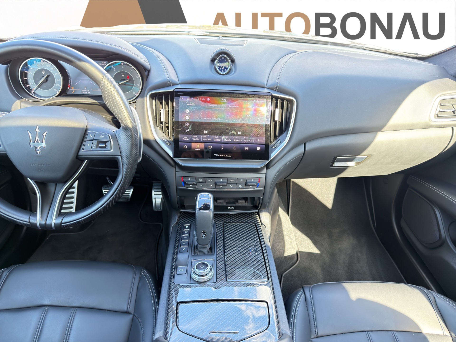 MASERATI Ghibli 3.0 V6 S GranSport Premium Sky Q4-image-19
