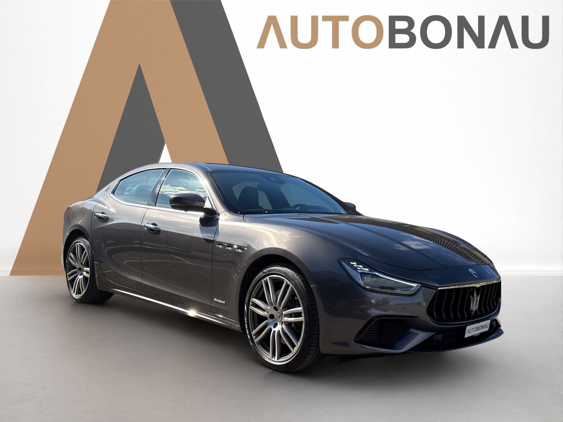 MASERATI Ghibli 3.0 V6 S GranSport Premium Sky Q4-image-6