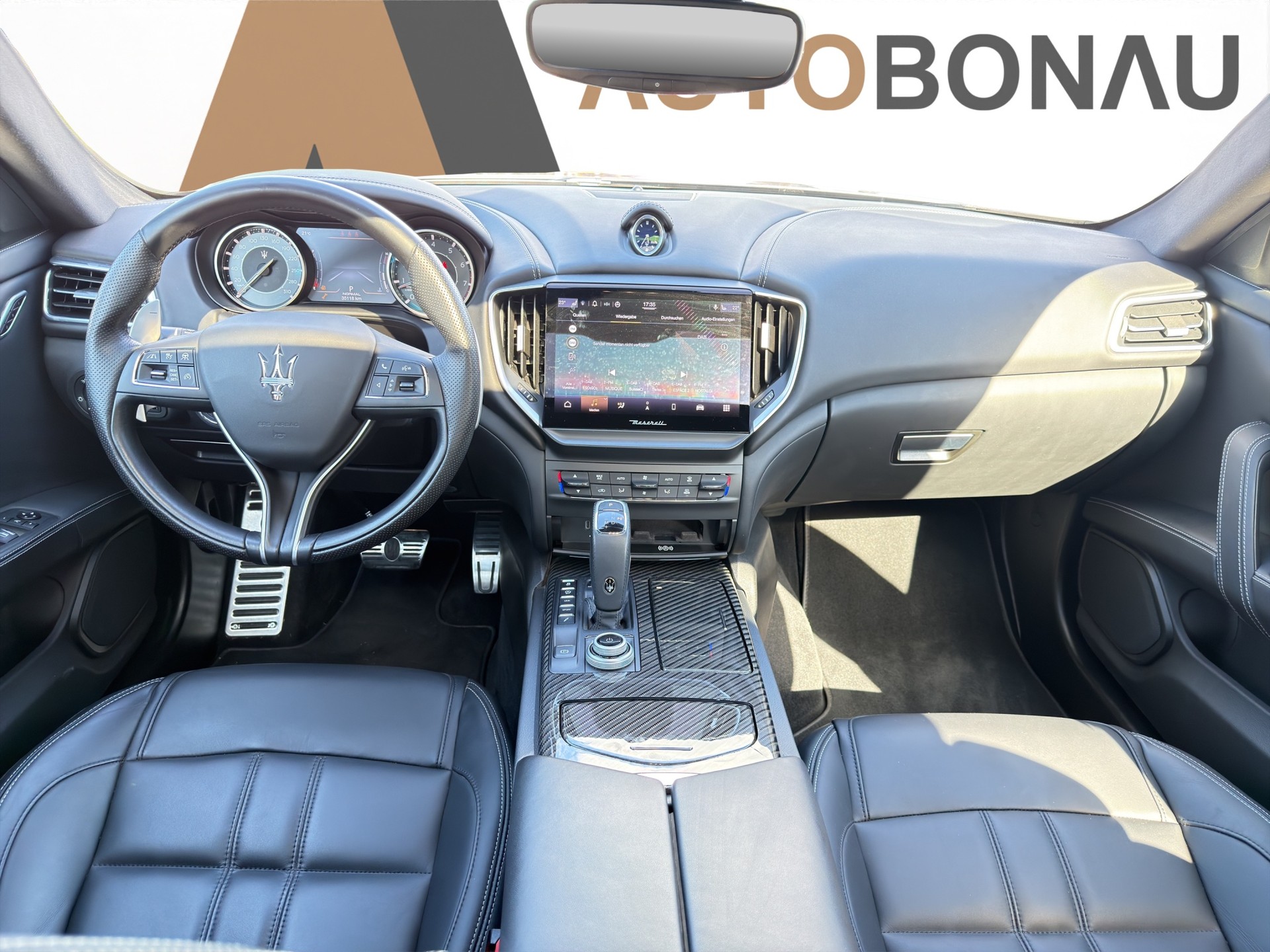 MASERATI Ghibli 3.0 V6 S GranSport Premium Sky Q4-image-11