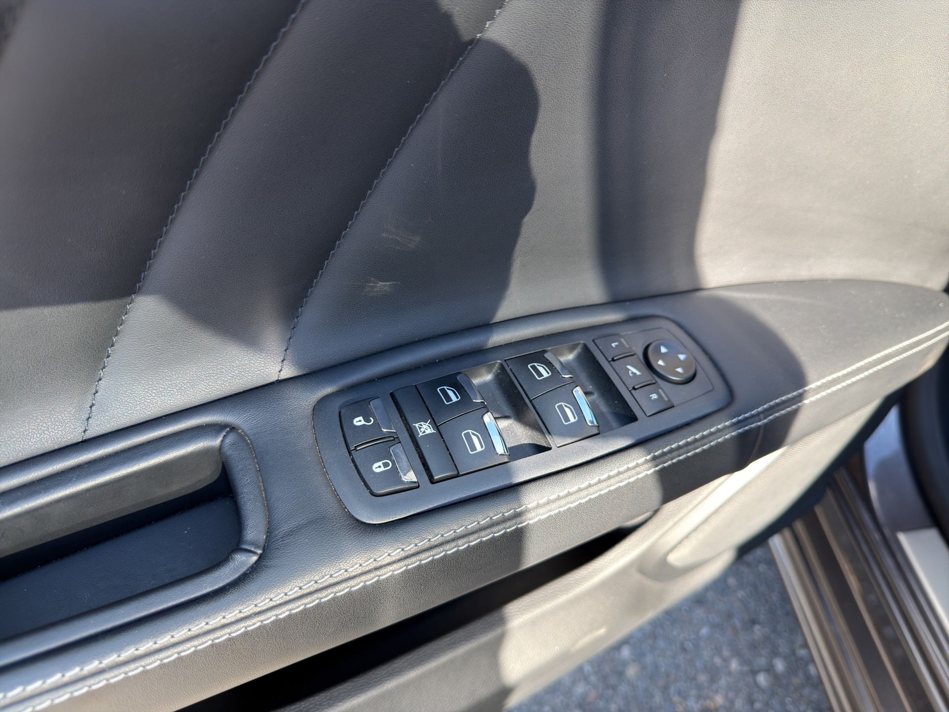 MASERATI Ghibli 3.0 V6 S GranSport Premium Sky Q4-image-41