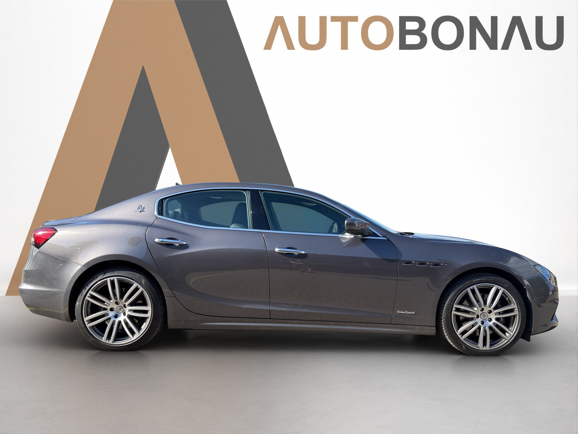 MASERATI Ghibli 3.0 V6 S GranSport Premium Sky Q4-image-5