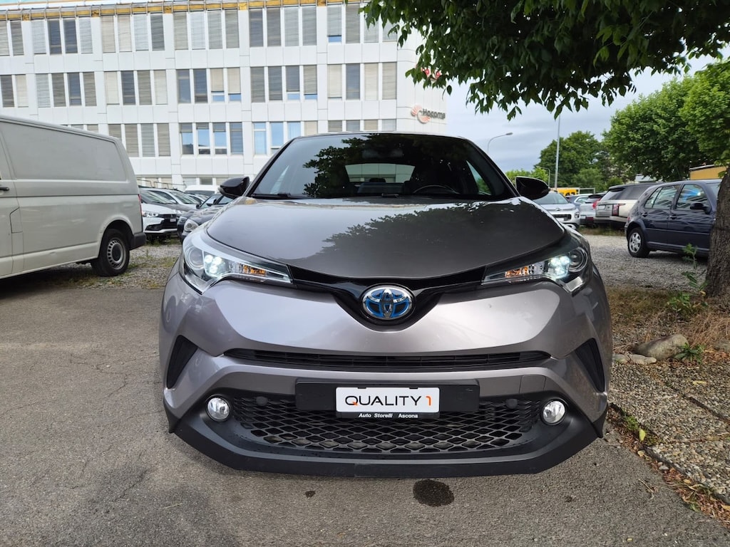 TOYOTA C-HR 1.8 HSD Style CVT-image-1