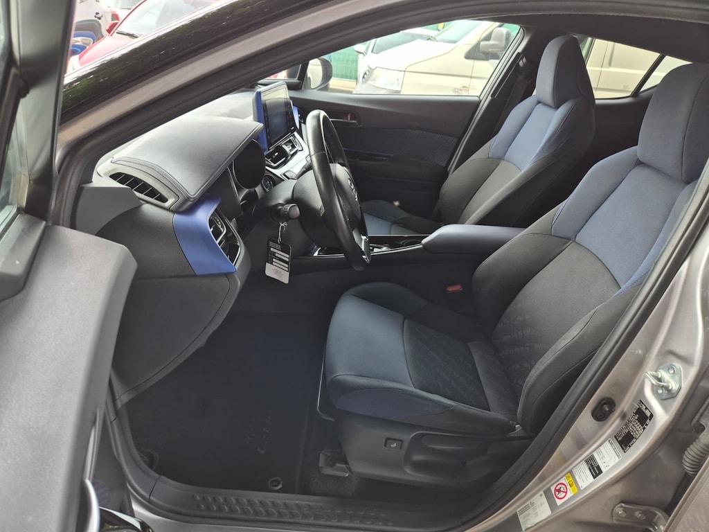 TOYOTA C-HR 1.8 HSD Style CVT-image-7