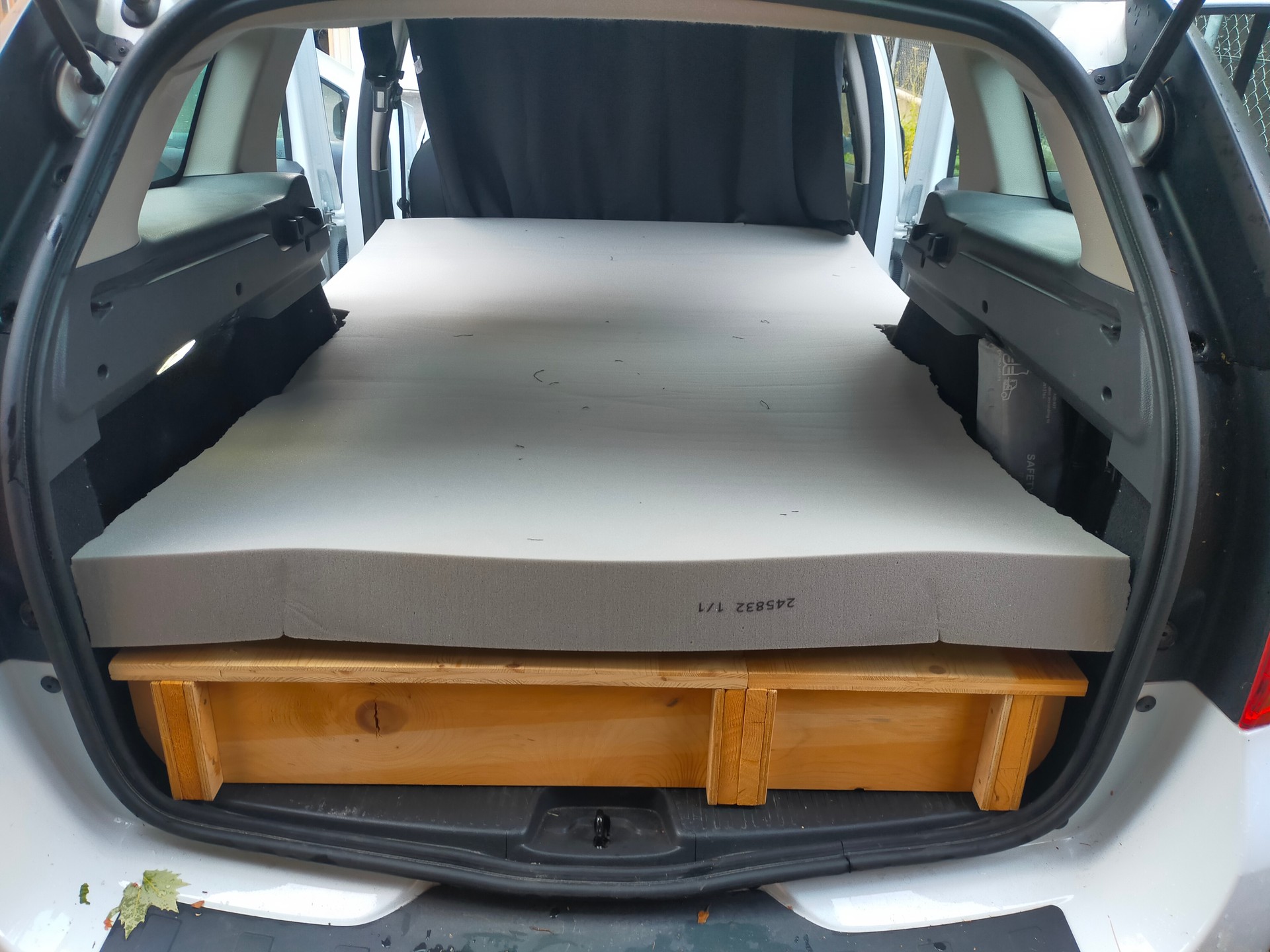 DACIA MCV 2 II 0.9 TCe Lauréate S/S-image-11