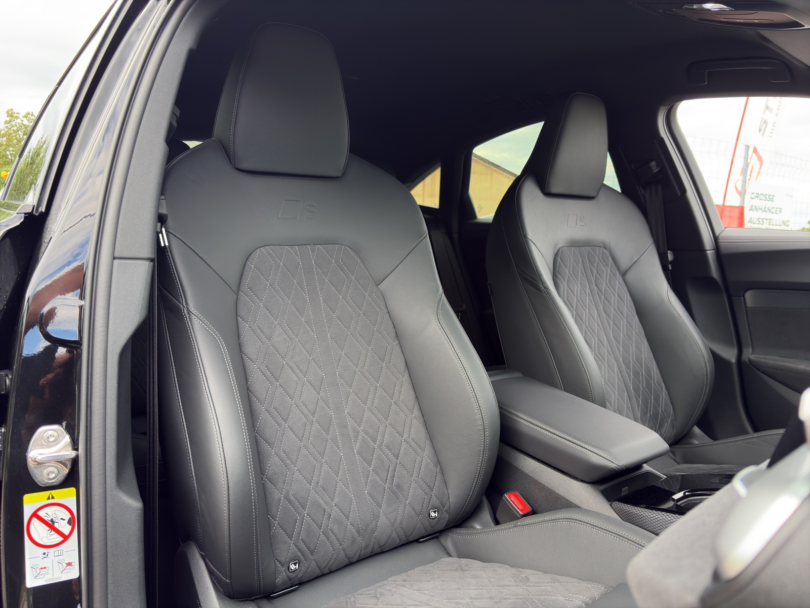 AUDI S5 3.0 V6 TFSI quattro S-Tronic-image-6