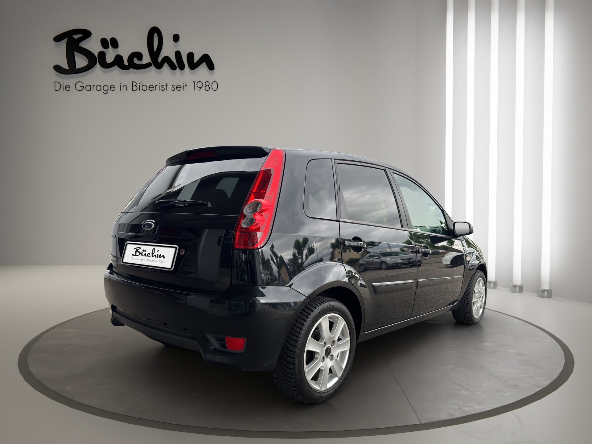 FORD Fiesta 1.4 16V Ambiente-image-6