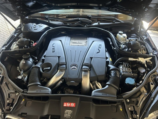 MERCEDES-BENZ E 500 CGI BlueEff. Avantgarde 4Matic 7G-Tronic-image-6