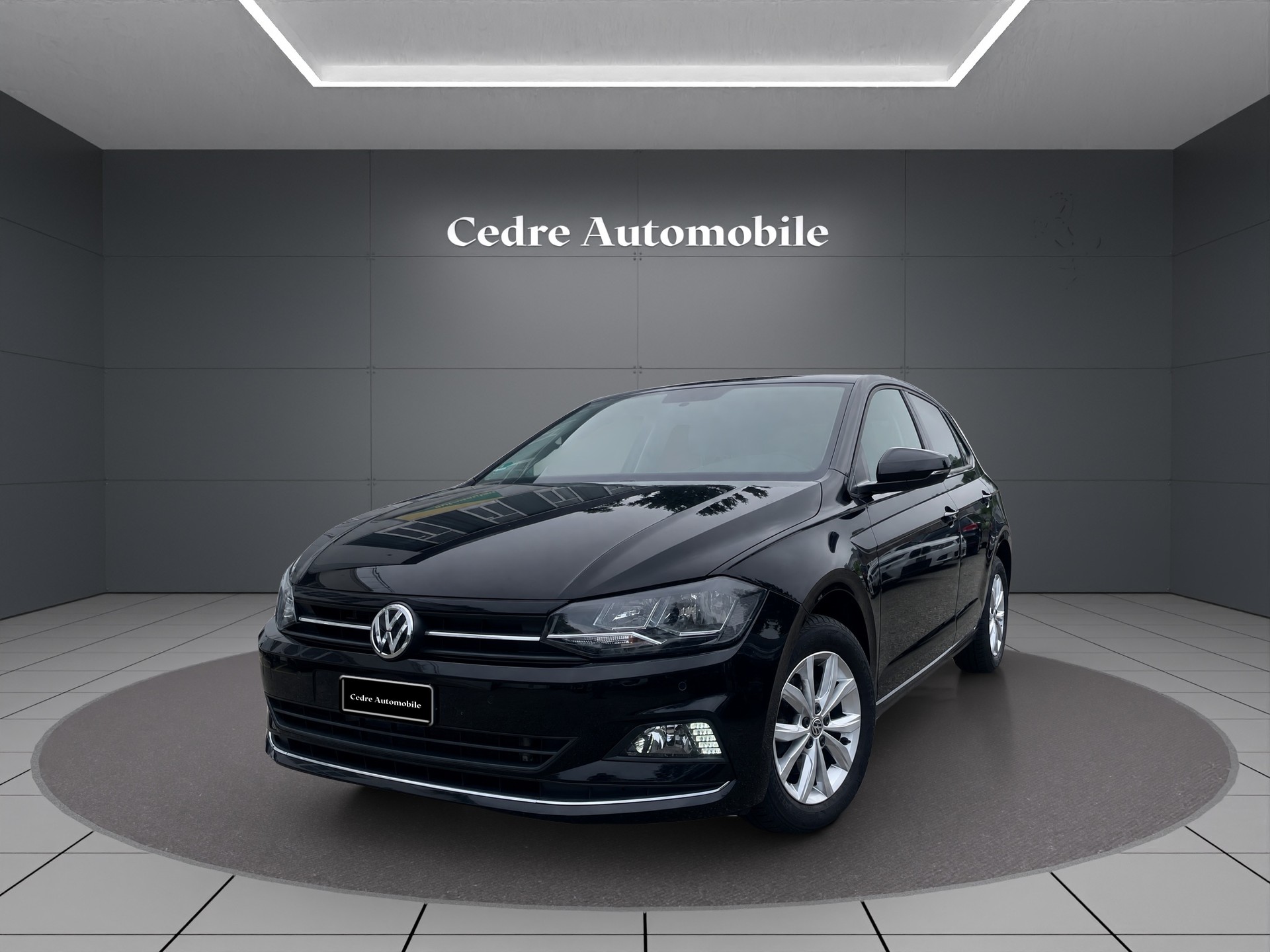 VW Polo 1.6 TDI Highline-showroom-element-1