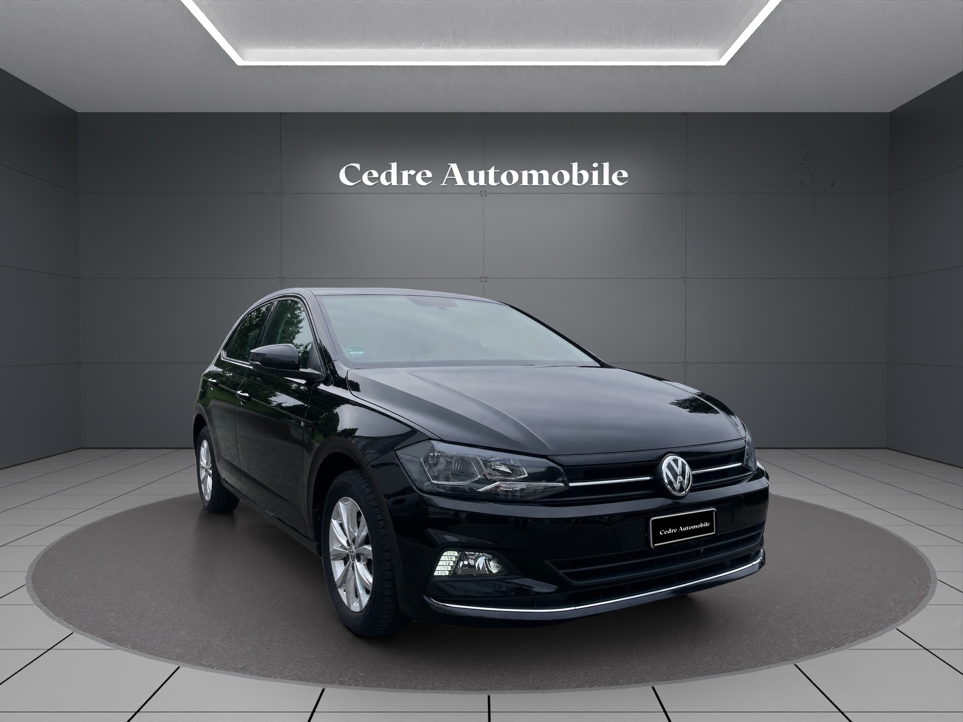 VW Polo 1.6 TDI Highline-showroom-element-2