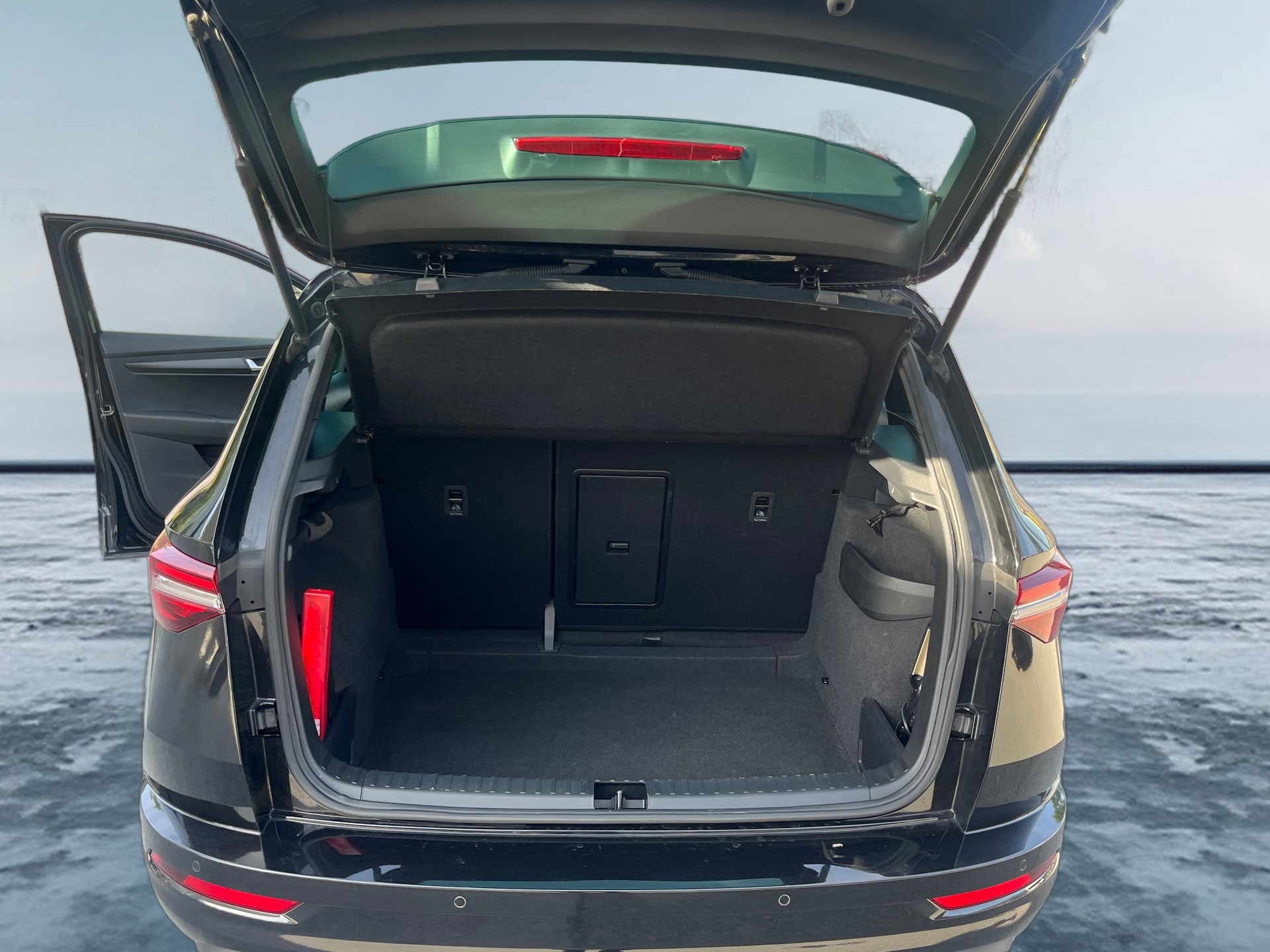 SKODA Karoq 2.0 TSI SportLine 4x4 DSG-image-9