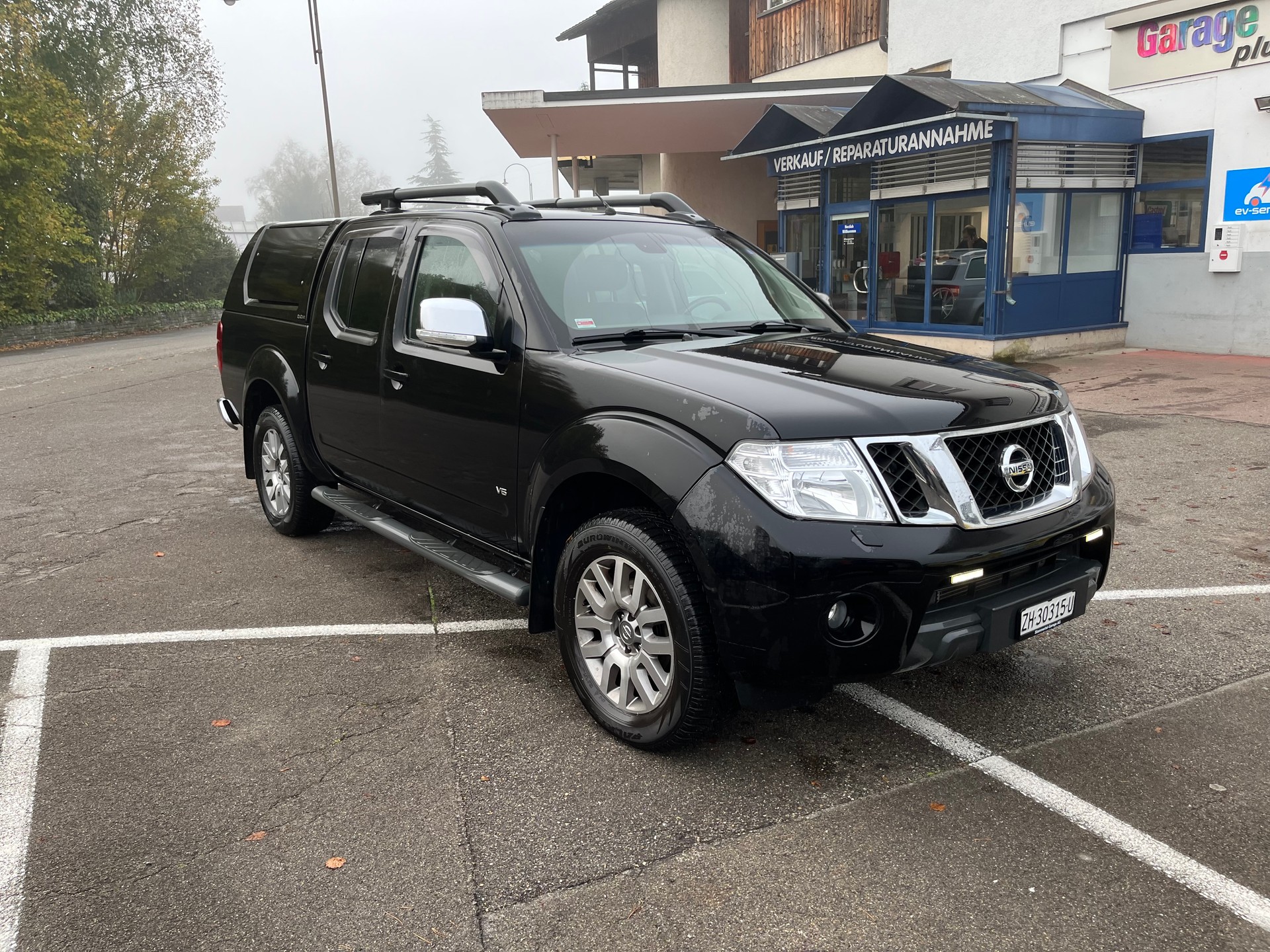 NISSAN Navara V6 Double Cab LE 3.0 dCi 4WD Automat-image-5