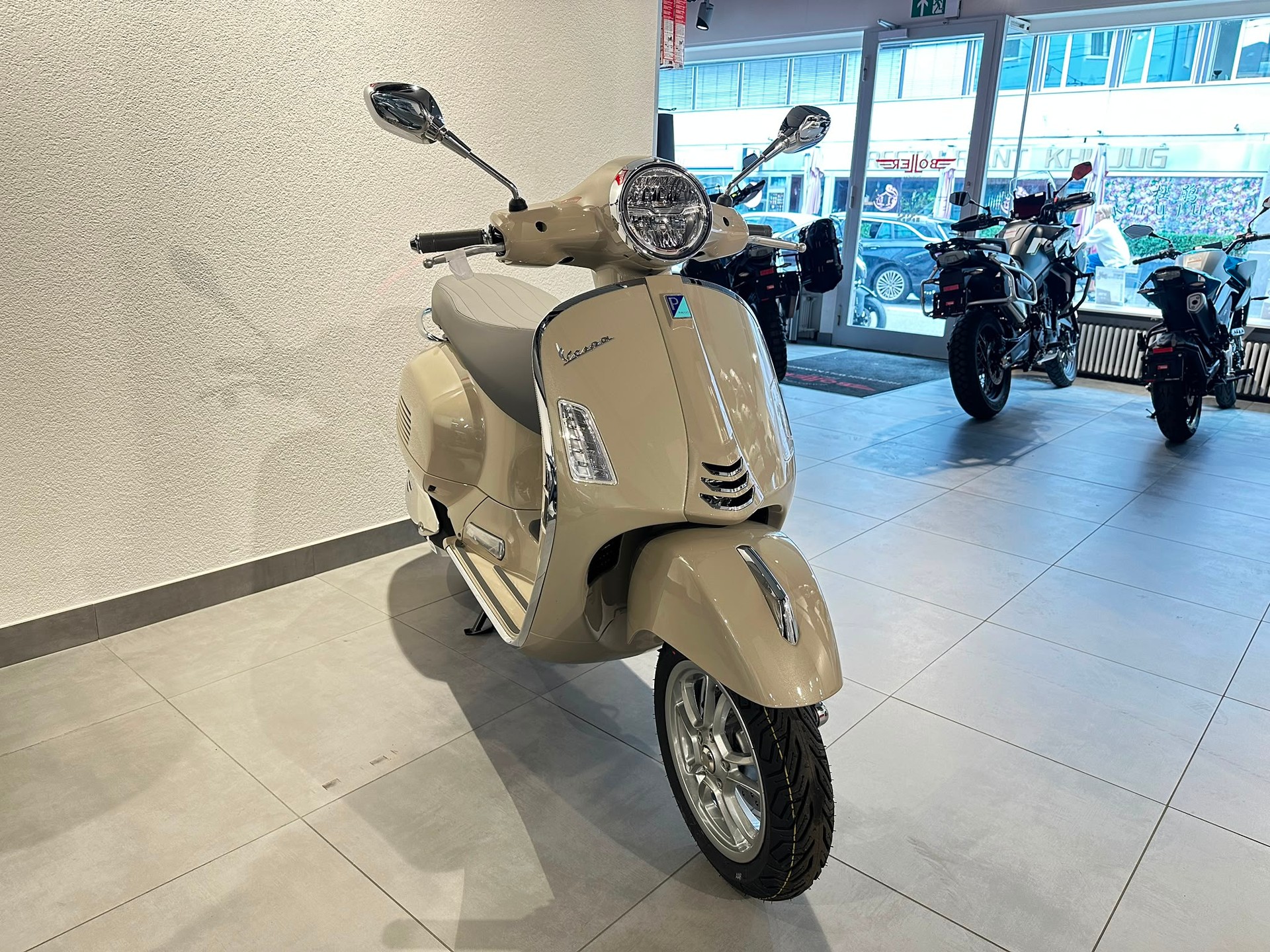 PIAGGIO Vespa GTS 310 | Neu | Roller | Garantie-image-1