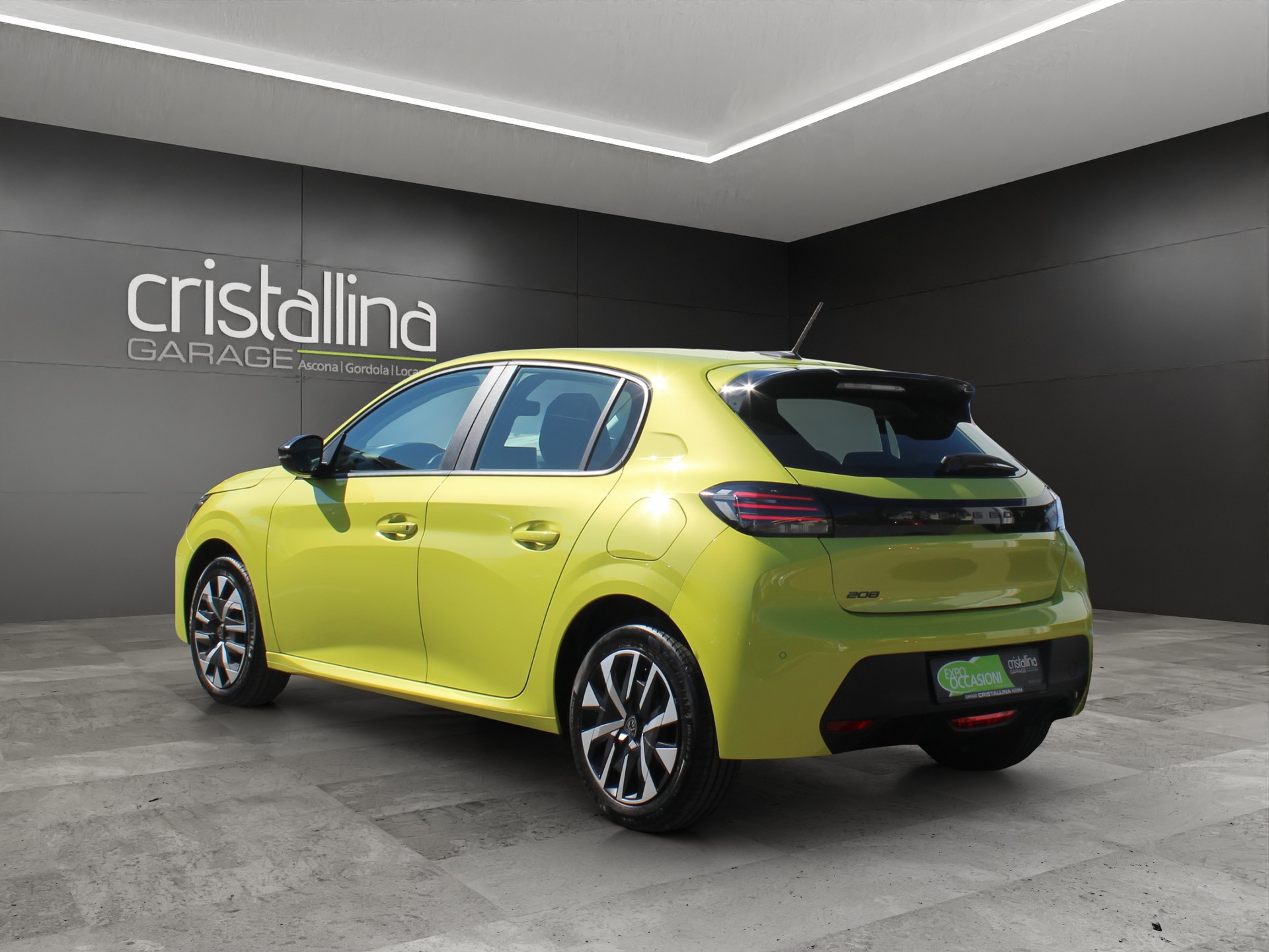 PEUGEOT 208 1.2 PureTech 100 Active-showroom-element-2