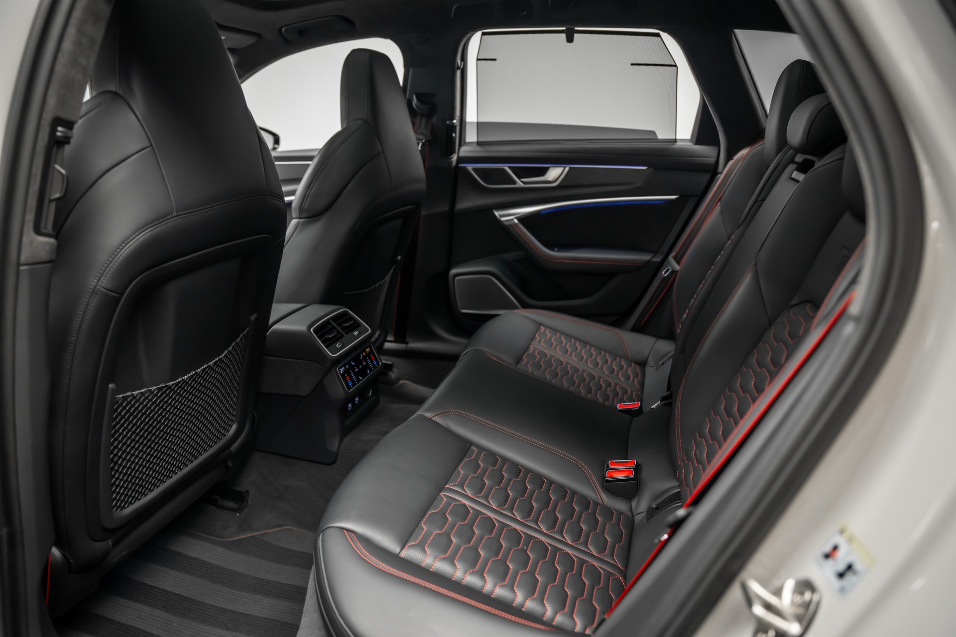 AUDI * RS6 AVANT * INDIVIDUALLACKIERUNG PORSCHE KREIDE * V-MAX 305 KM/H * LEASING AB 754.- *-image-15
