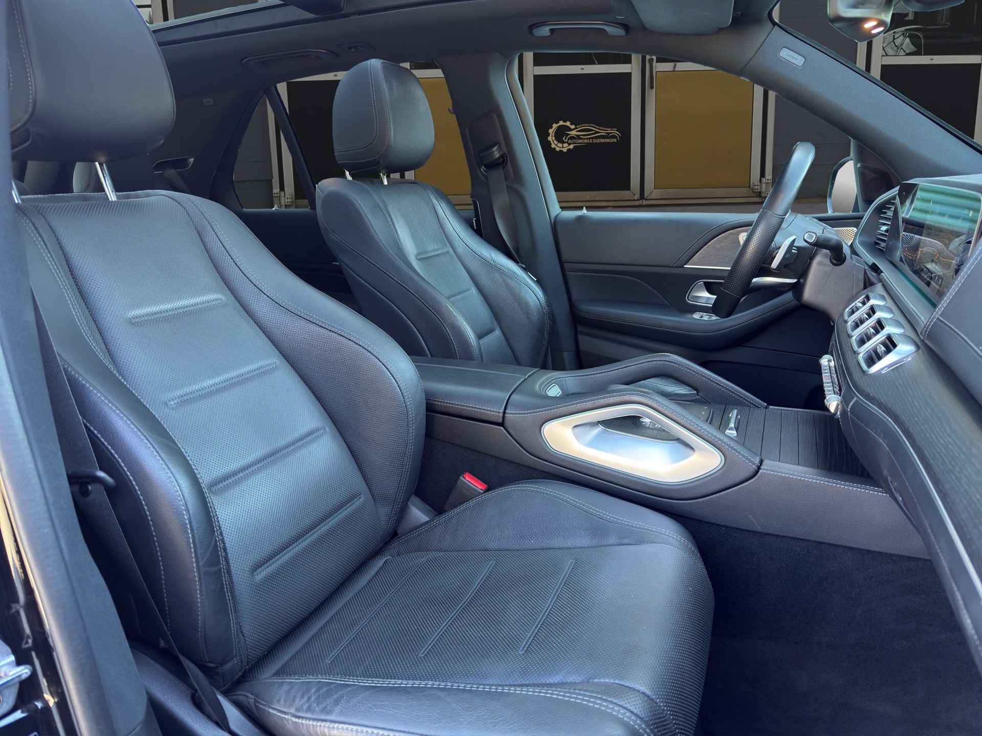 MERCEDES-BENZ GLE 350 de AMG Line 4matic-image-10