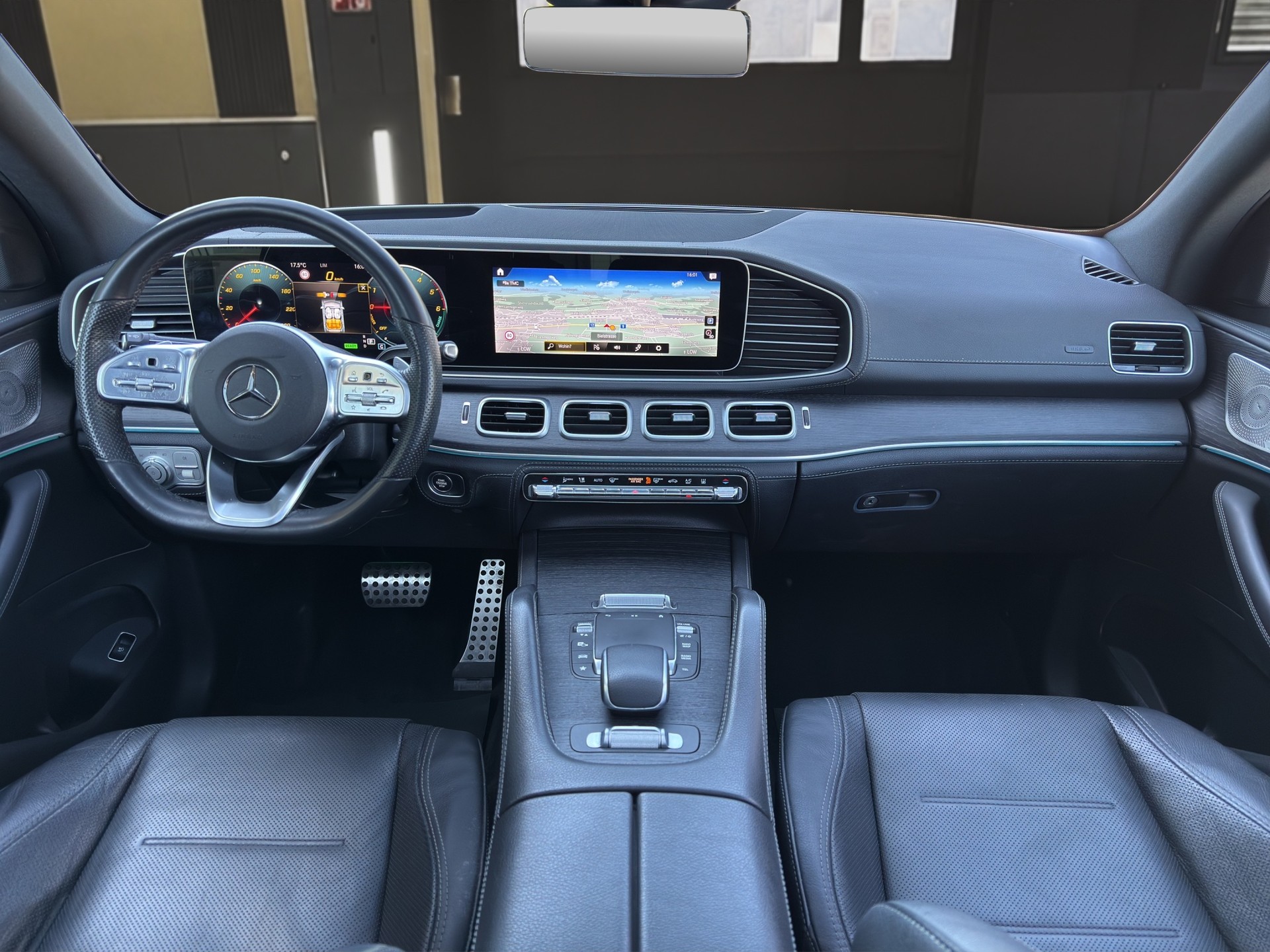 MERCEDES-BENZ GLE 350 de AMG Line 4matic-image-11