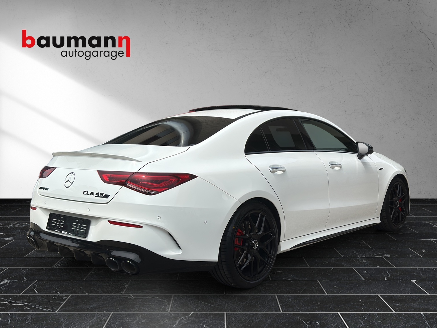 MERCEDES-BENZ CLA 45 S AMG 4Matic+ 8G-DCT-showroom-element-2