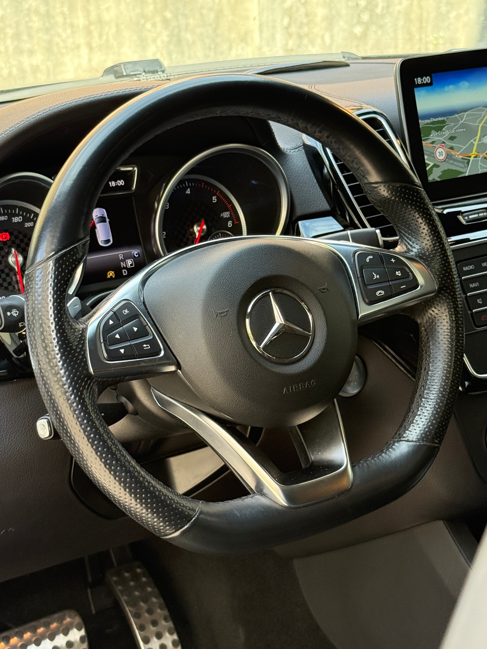 MERCEDES-BENZ GLE Coupé 350 d 4Matic 9G-Tronic-image-11