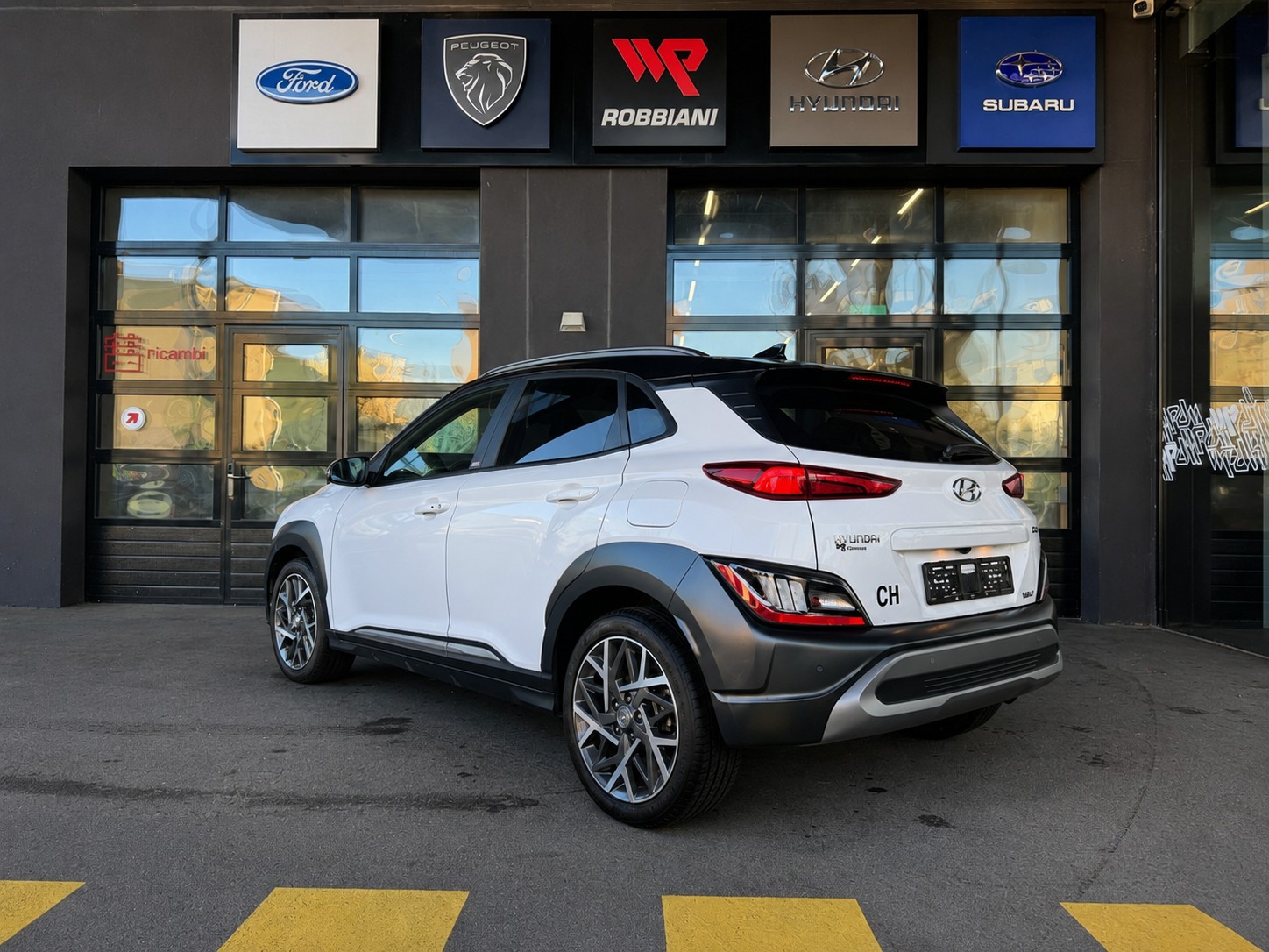 HYUNDAI Kona 1.6 GDi HEV Vertex DCT-showroom-element-2