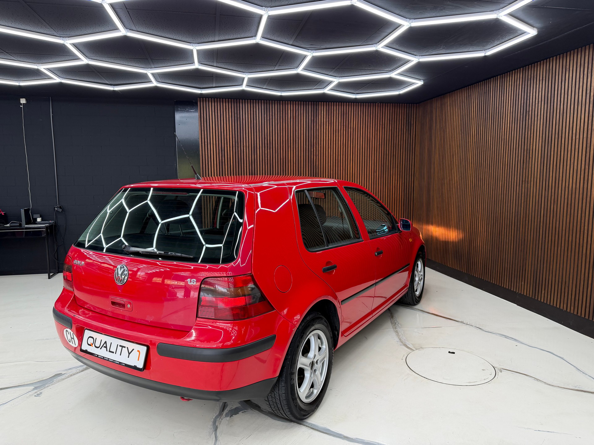 VW Golf 1.8 Comfortline-image-6