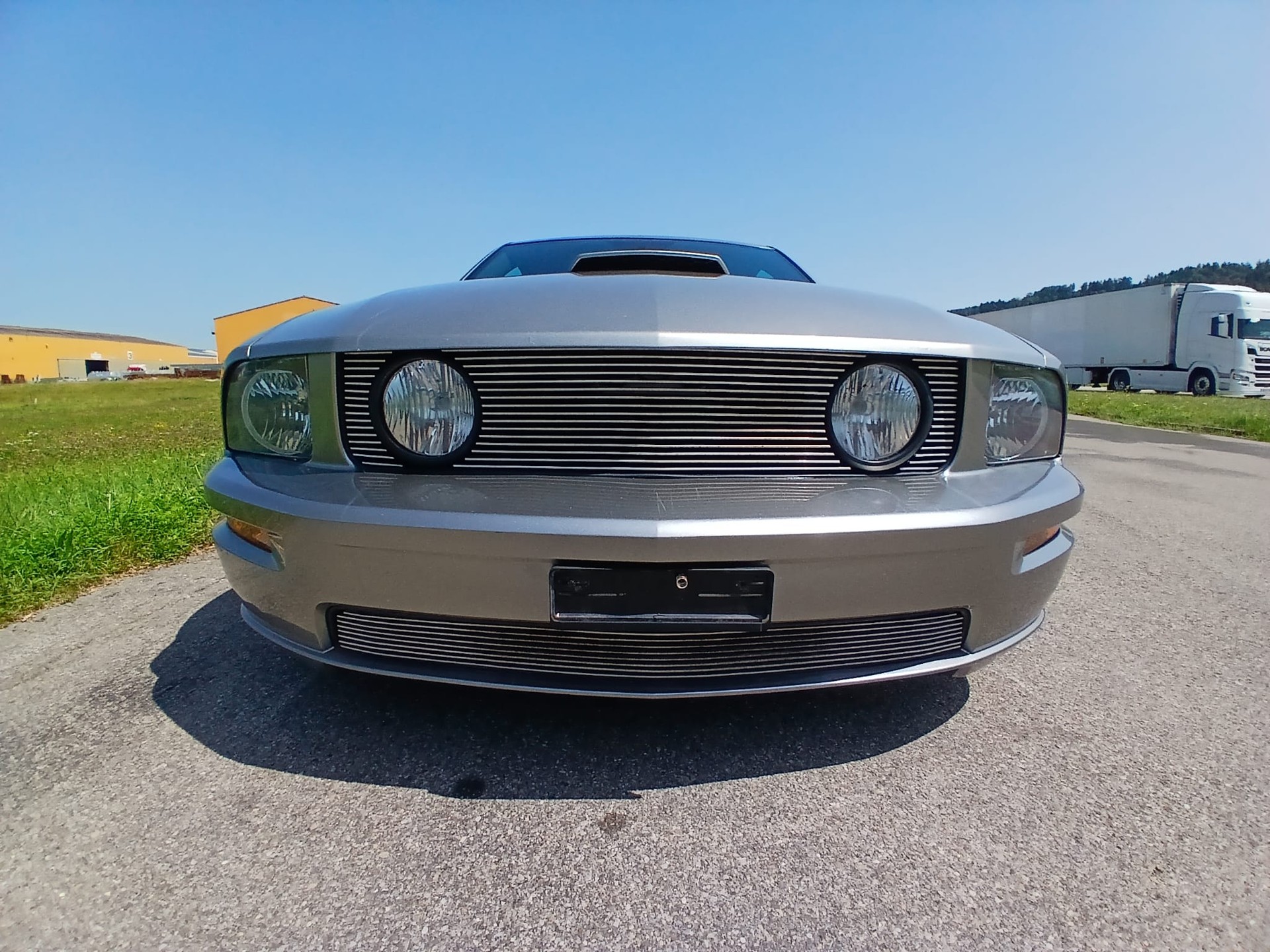 FORD Mustang GT V8-image-7