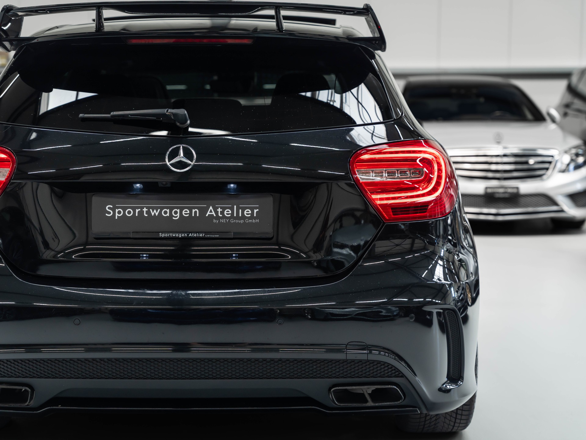 MERCEDES-BENZ A 45 AMG 4Matic Speedshift 7G-DCT-image-16