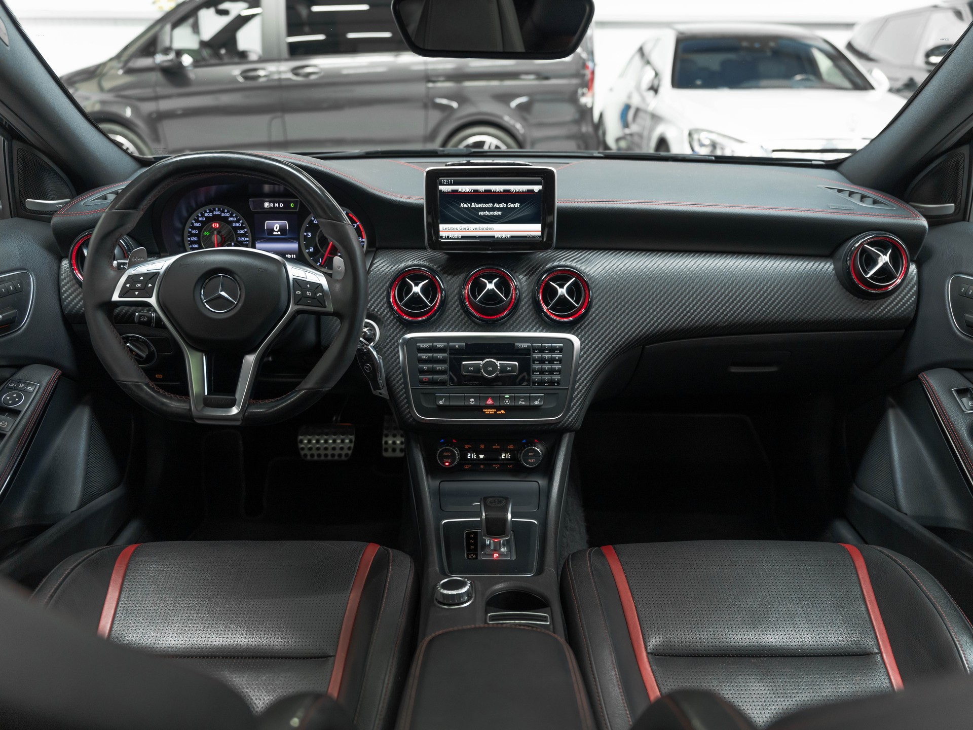 MERCEDES-BENZ A 45 AMG 4Matic Speedshift 7G-DCT-image-6