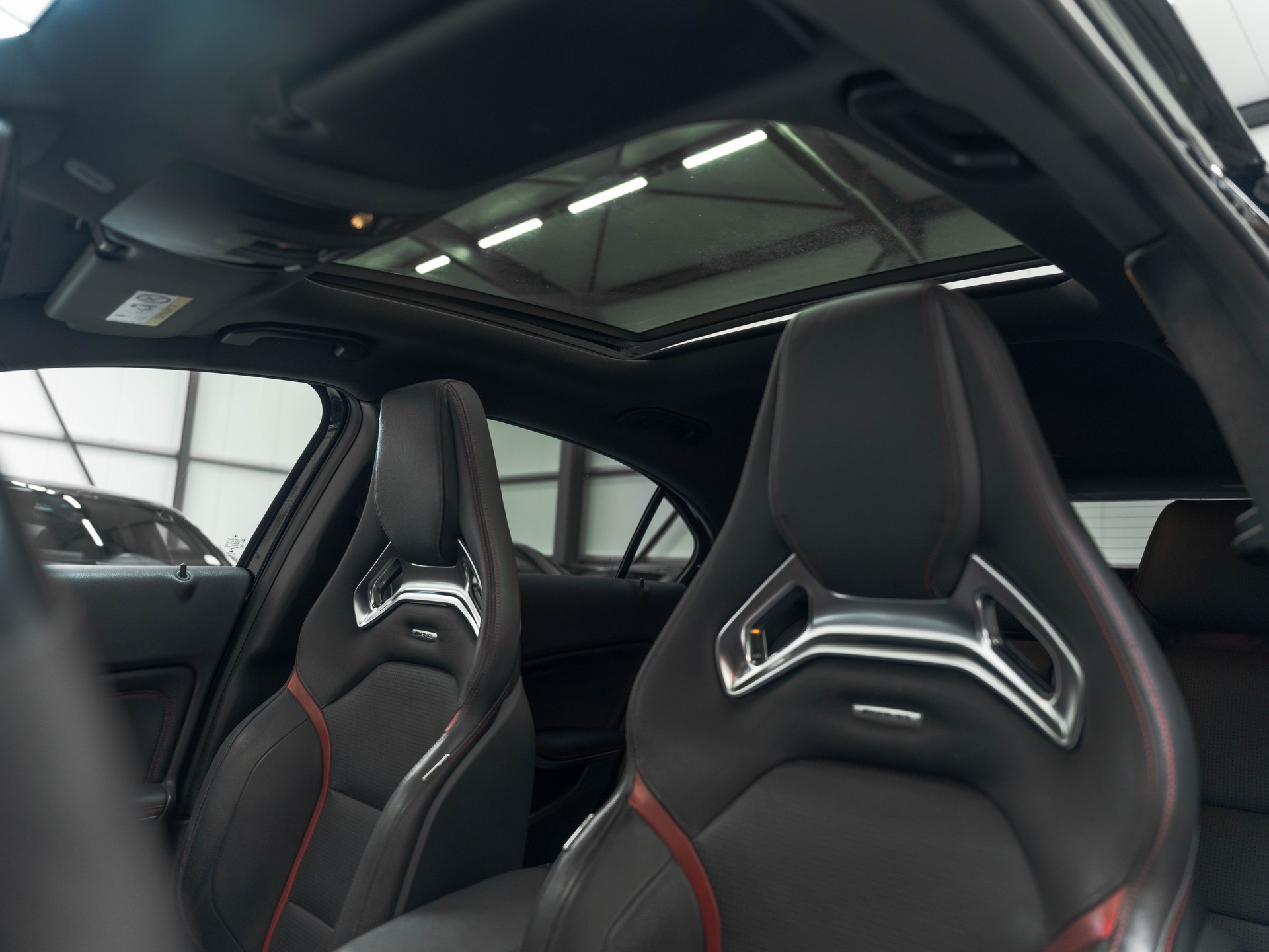 MERCEDES-BENZ A 45 AMG 4Matic Speedshift 7G-DCT-image-10