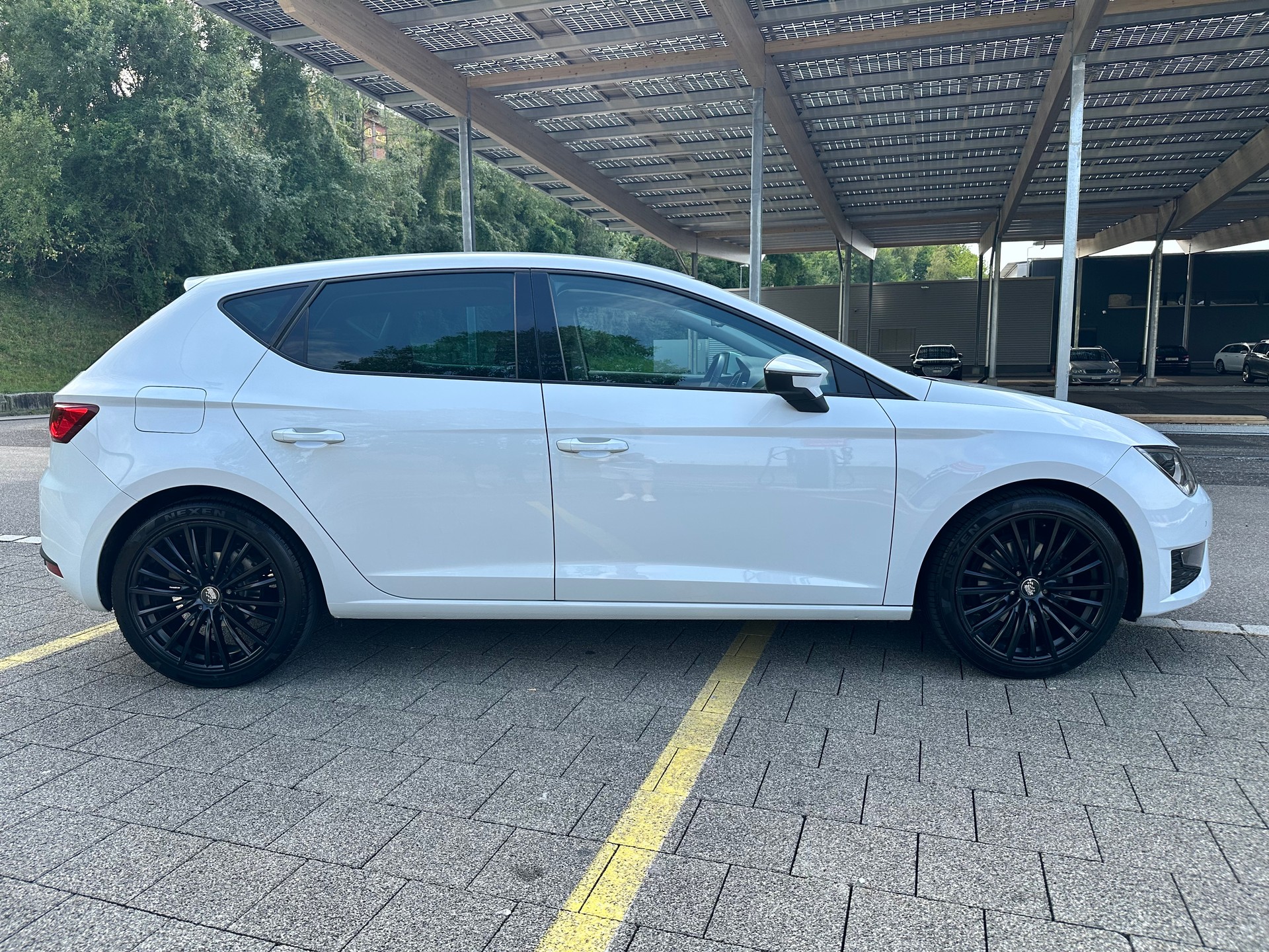 SEAT 1.4 TSI 140 FR-image-3