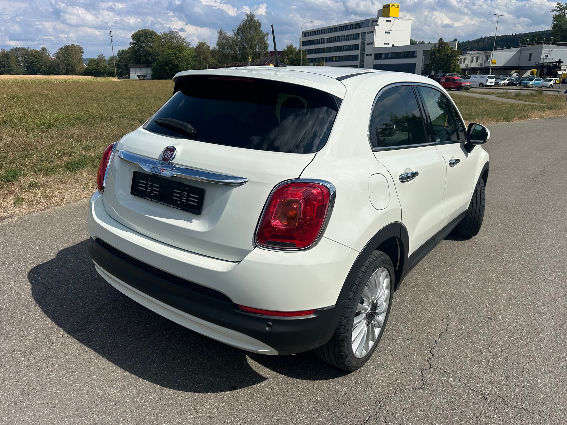 FIAT 500X 1.4T Lounge Frisch ab MFK 12.08.2026-showroom-element-3