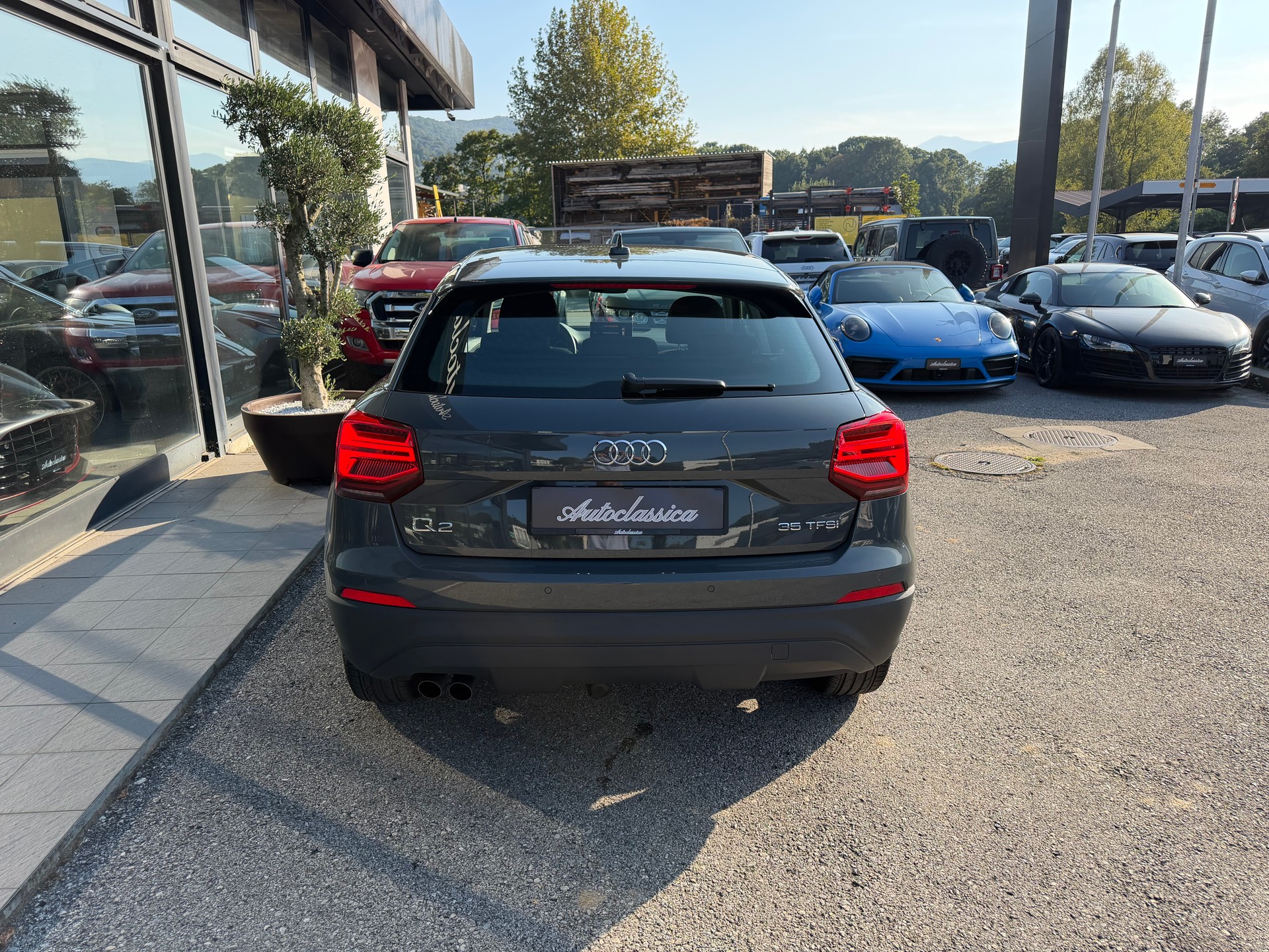 AUDI Q2 35 TFSI Sport S-tronic-showroom-element-2