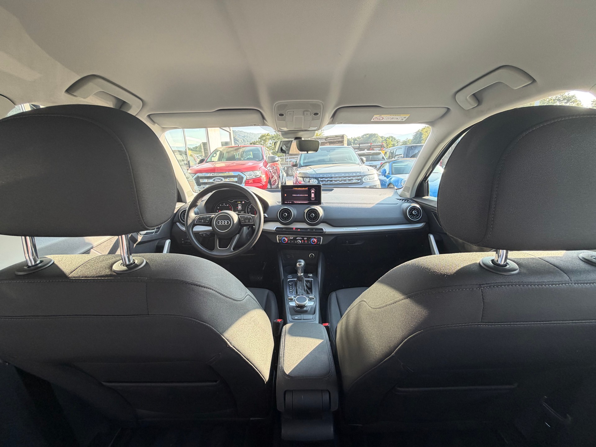 AUDI Q2 35 TFSI Sport S-tronic-image-17