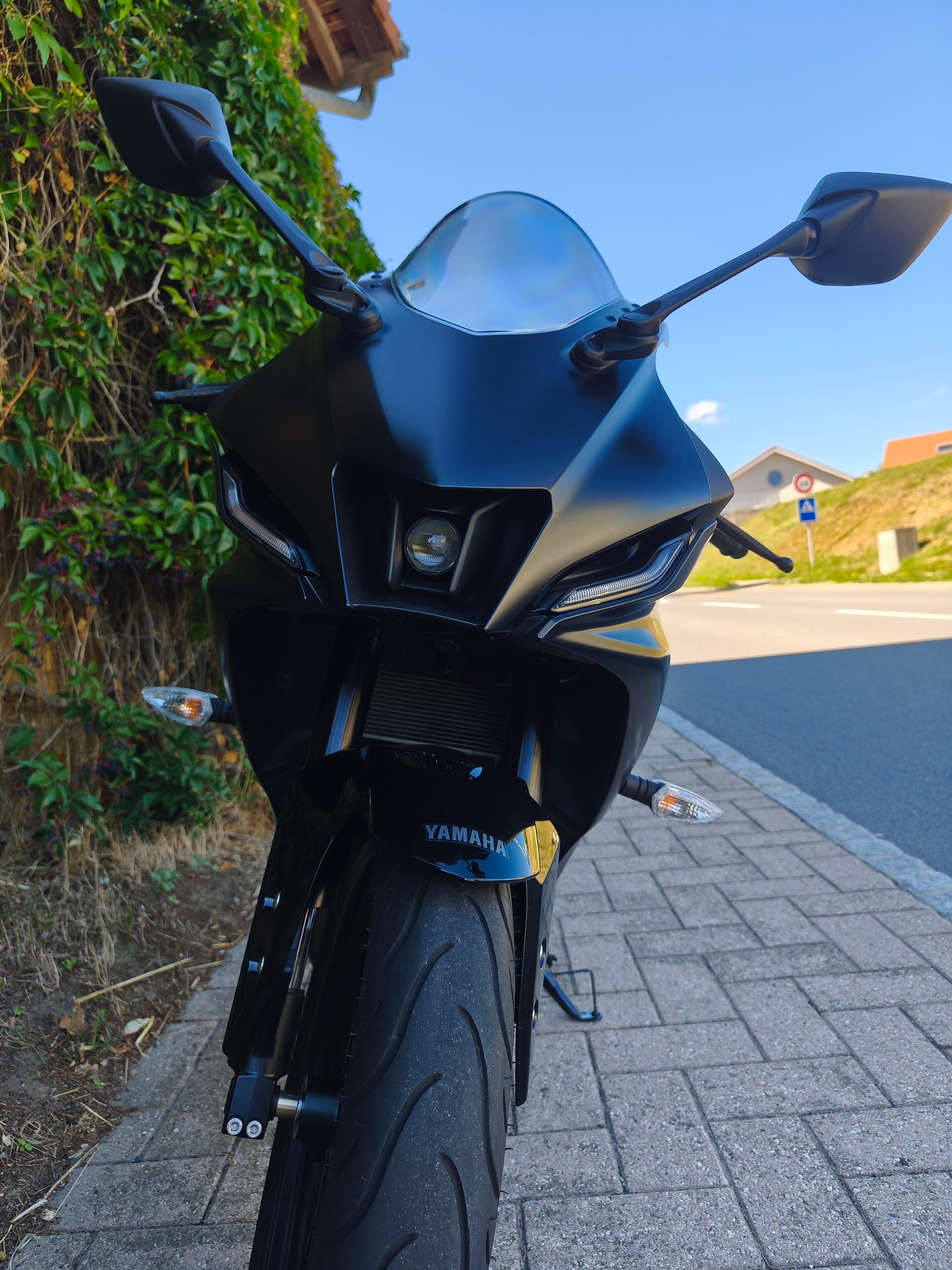 YAMAHA YZF-R 125 ABS-image-5