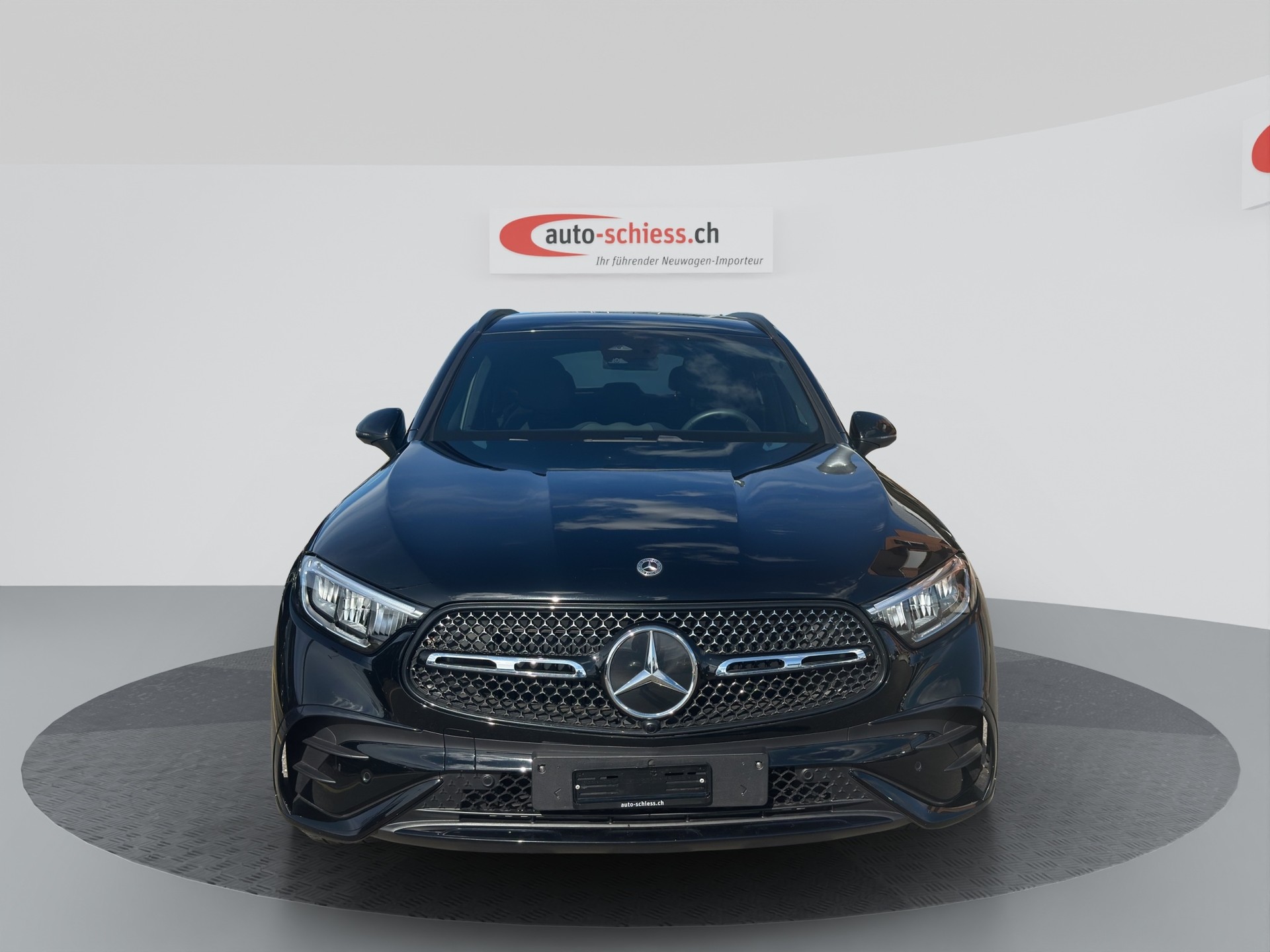MERCEDES-BENZ GLC 300 d 4Matic 9G-Tronic AMG Line Night-image-4