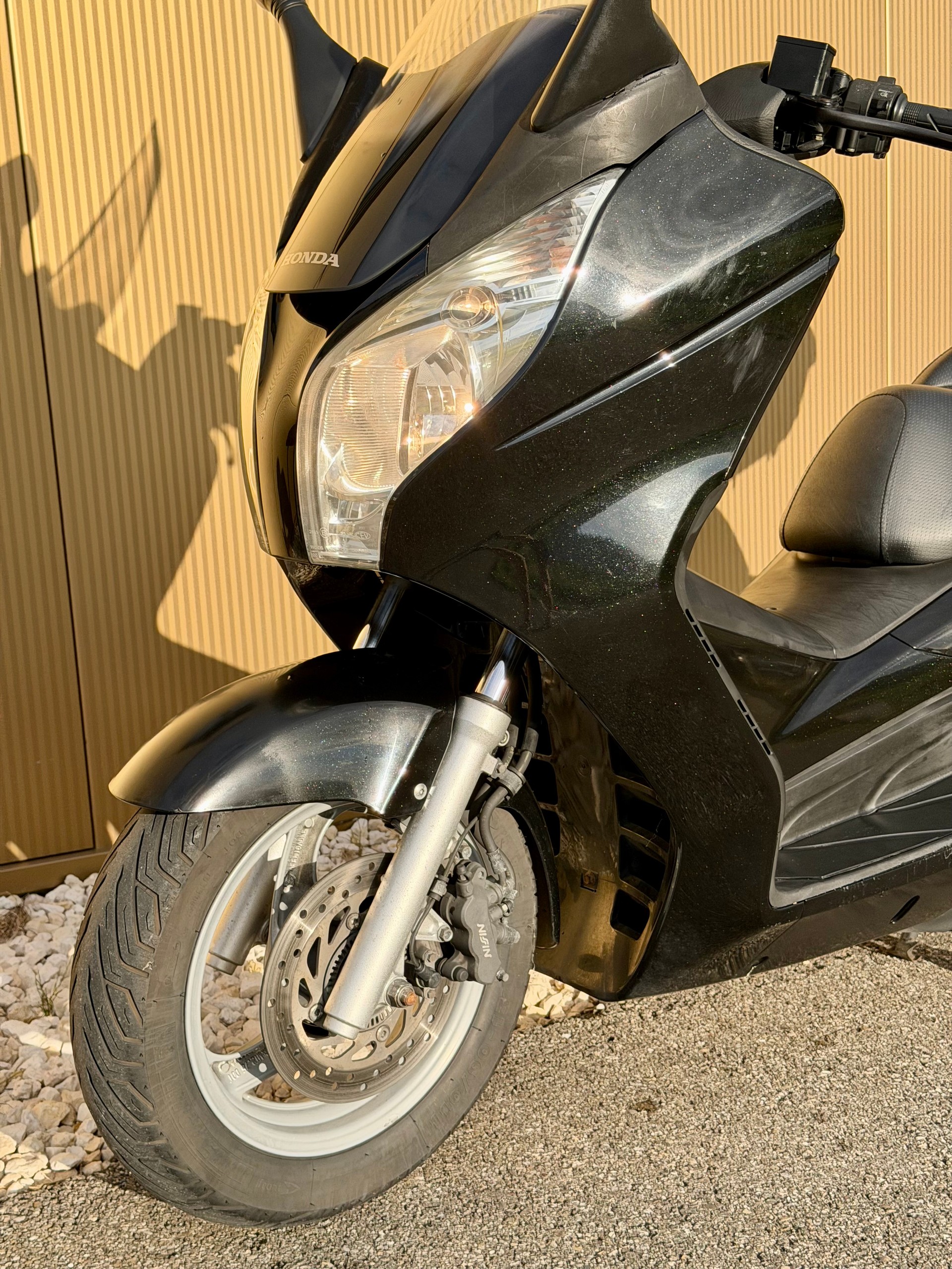 HONDA FES 125 S-Wing ABS-image-8