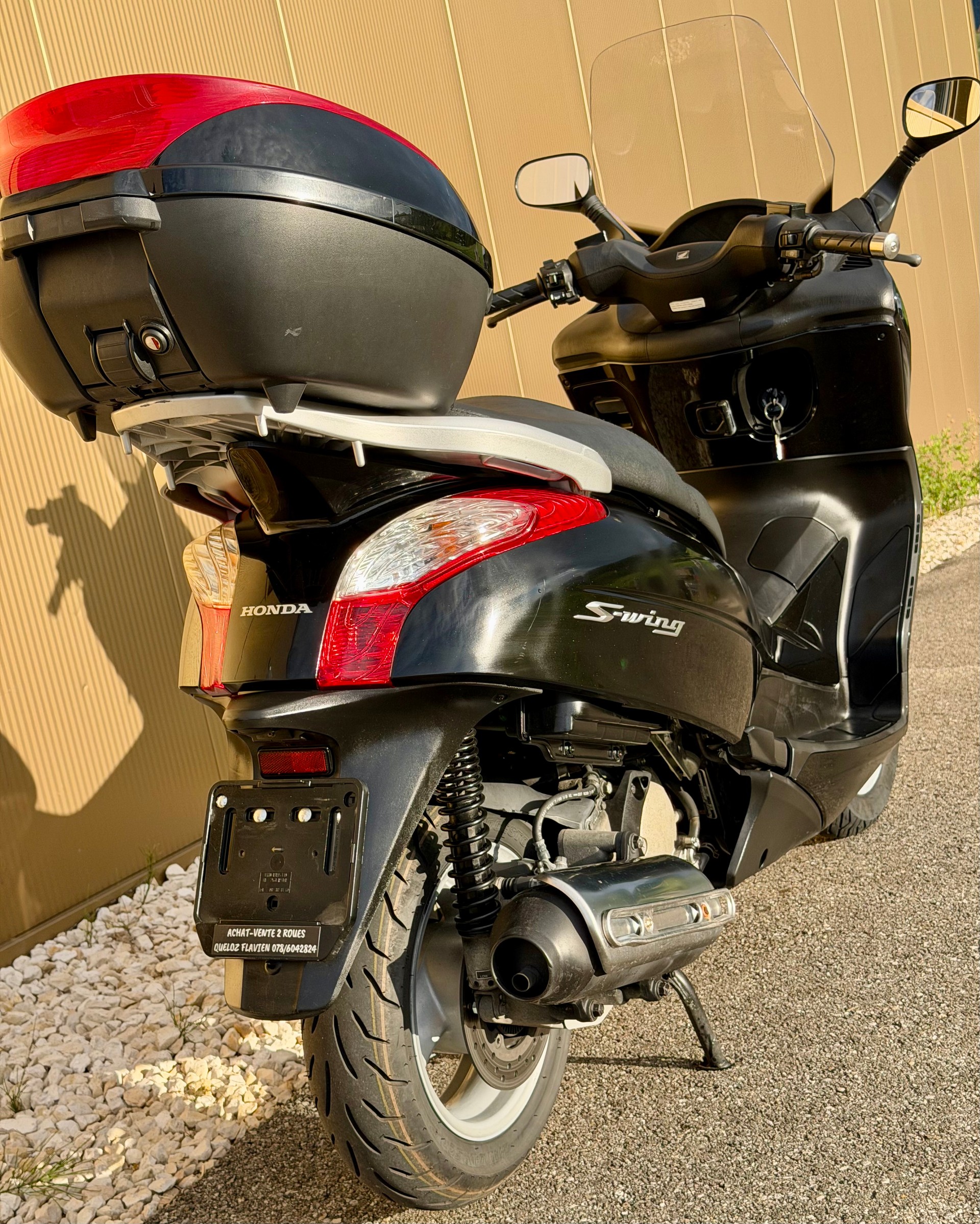 HONDA FES 125 S-Wing ABS-image-5