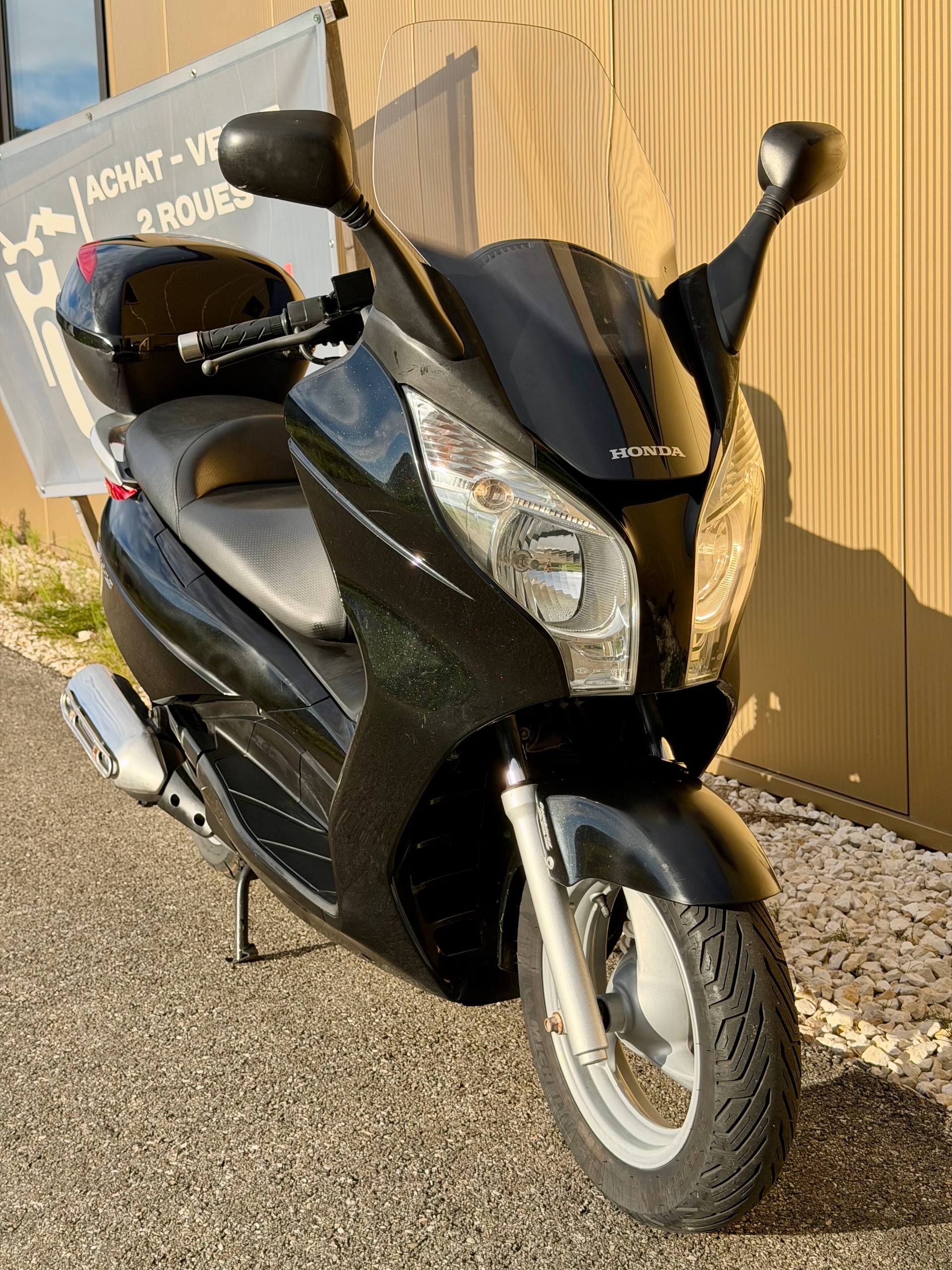HONDA FES 125 S-Wing ABS-image-0