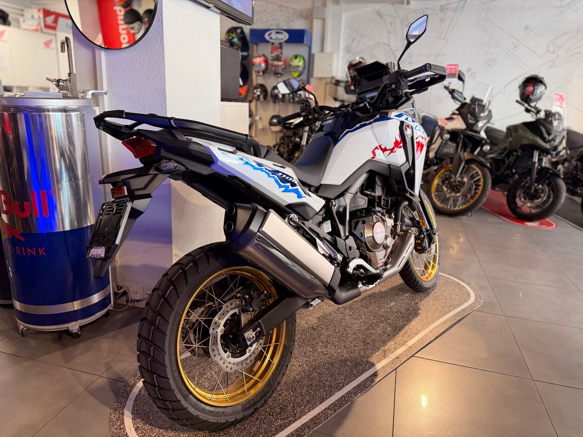 HONDA CRF 1100 Africa Twin-image-2