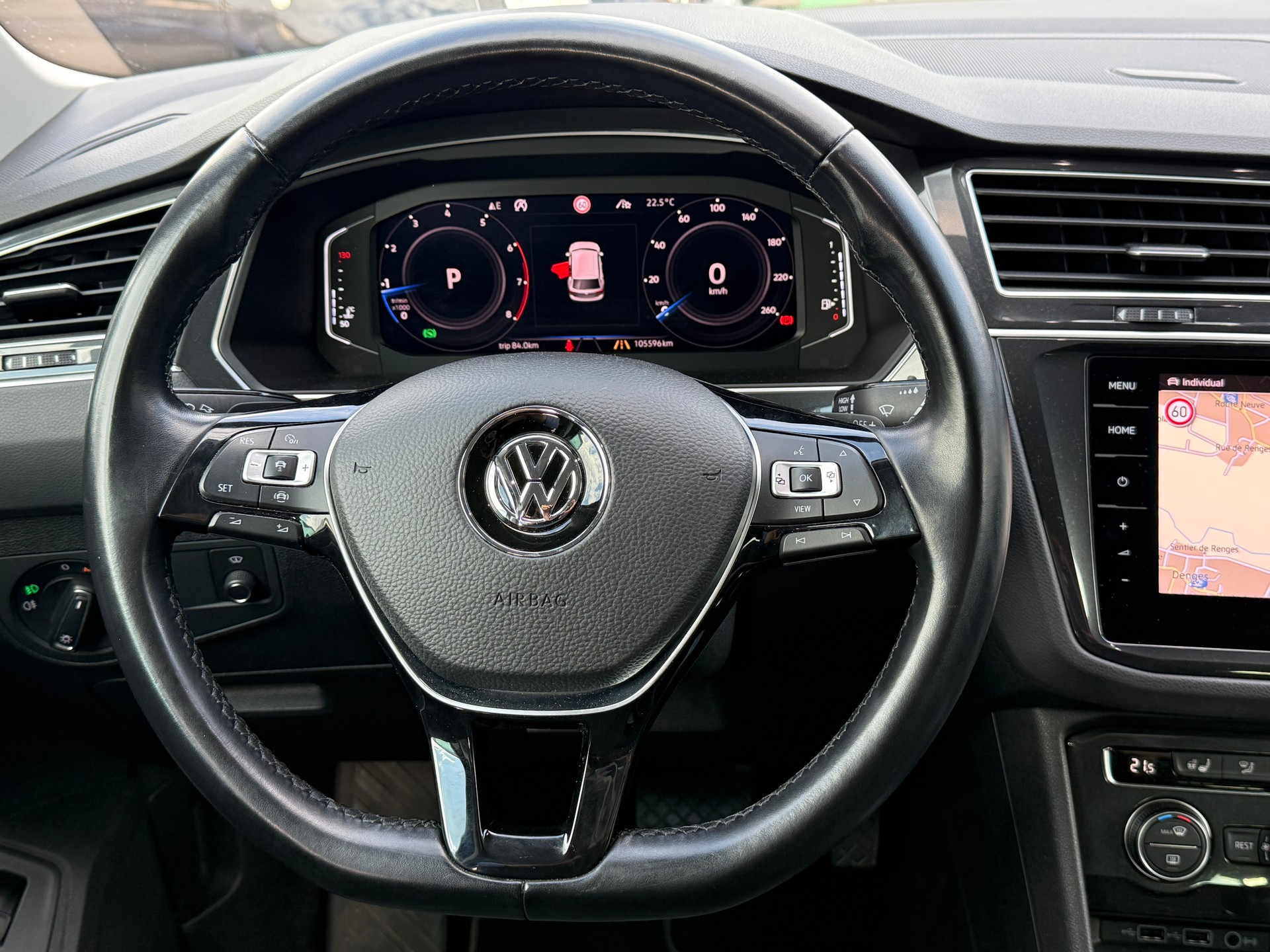 VW Tiguan 2.0TSI Highline 4Motion DSG - Nouvelle Expertise : 25.09.2026 - Crochet l’attelage poids remorquable 2’500 Kg-image-19